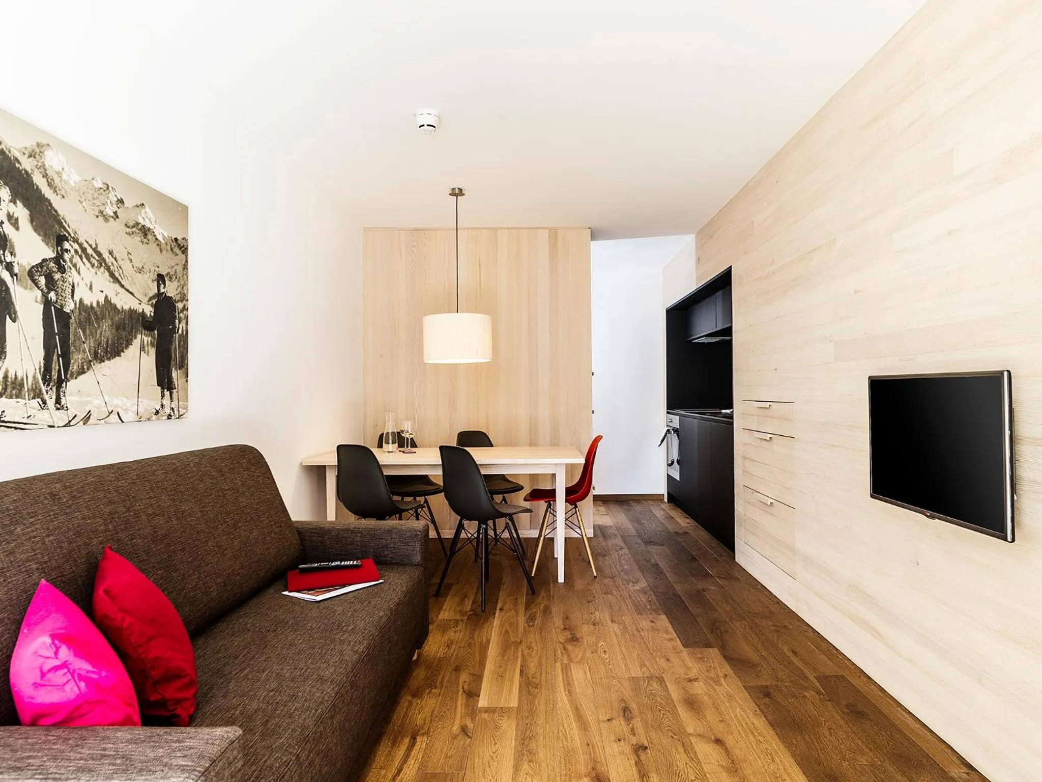 Kitchen or kitchenette in alpen select apartments Kleinwalsertal