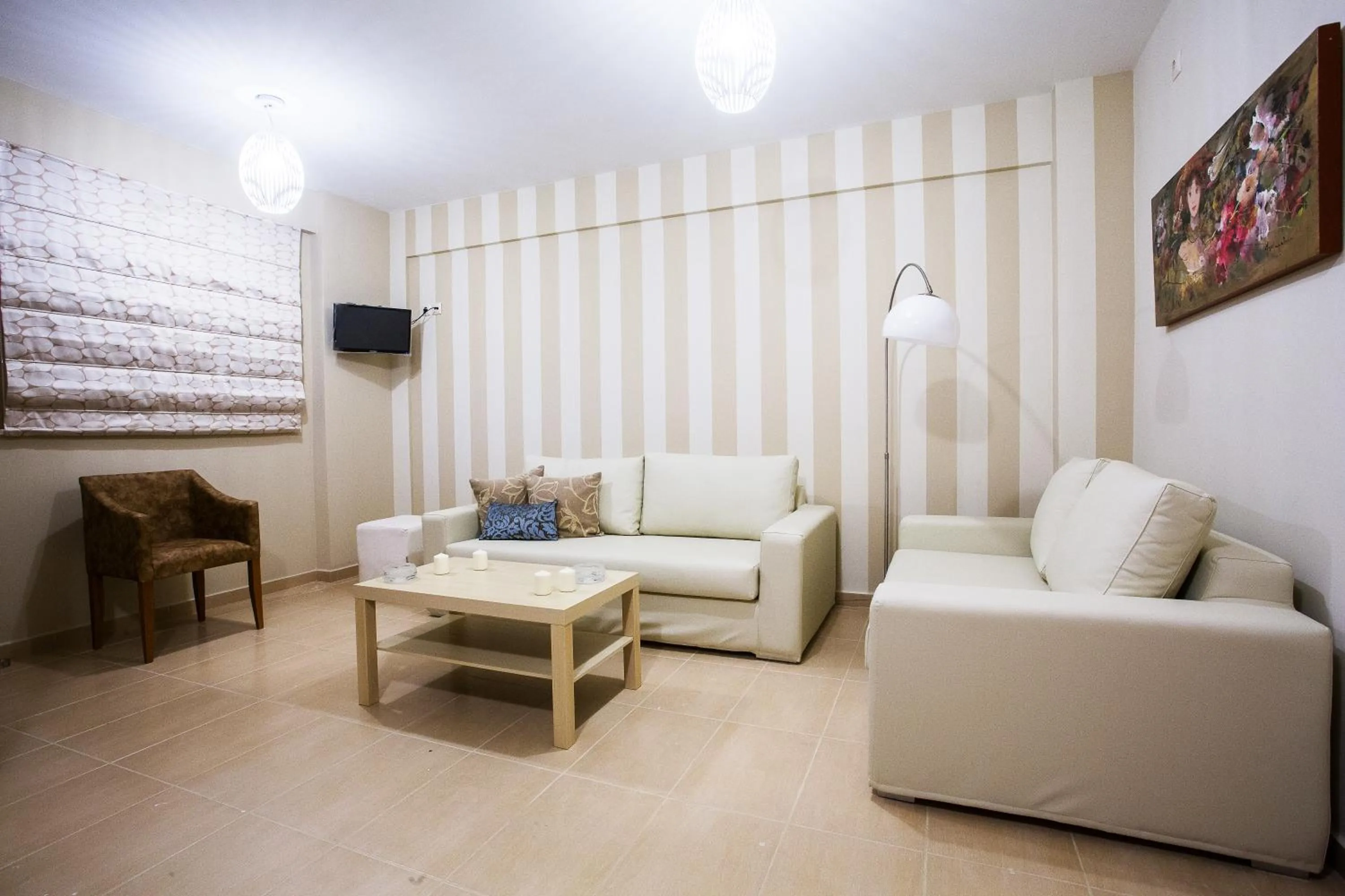 Living room in Baywatch Hotel