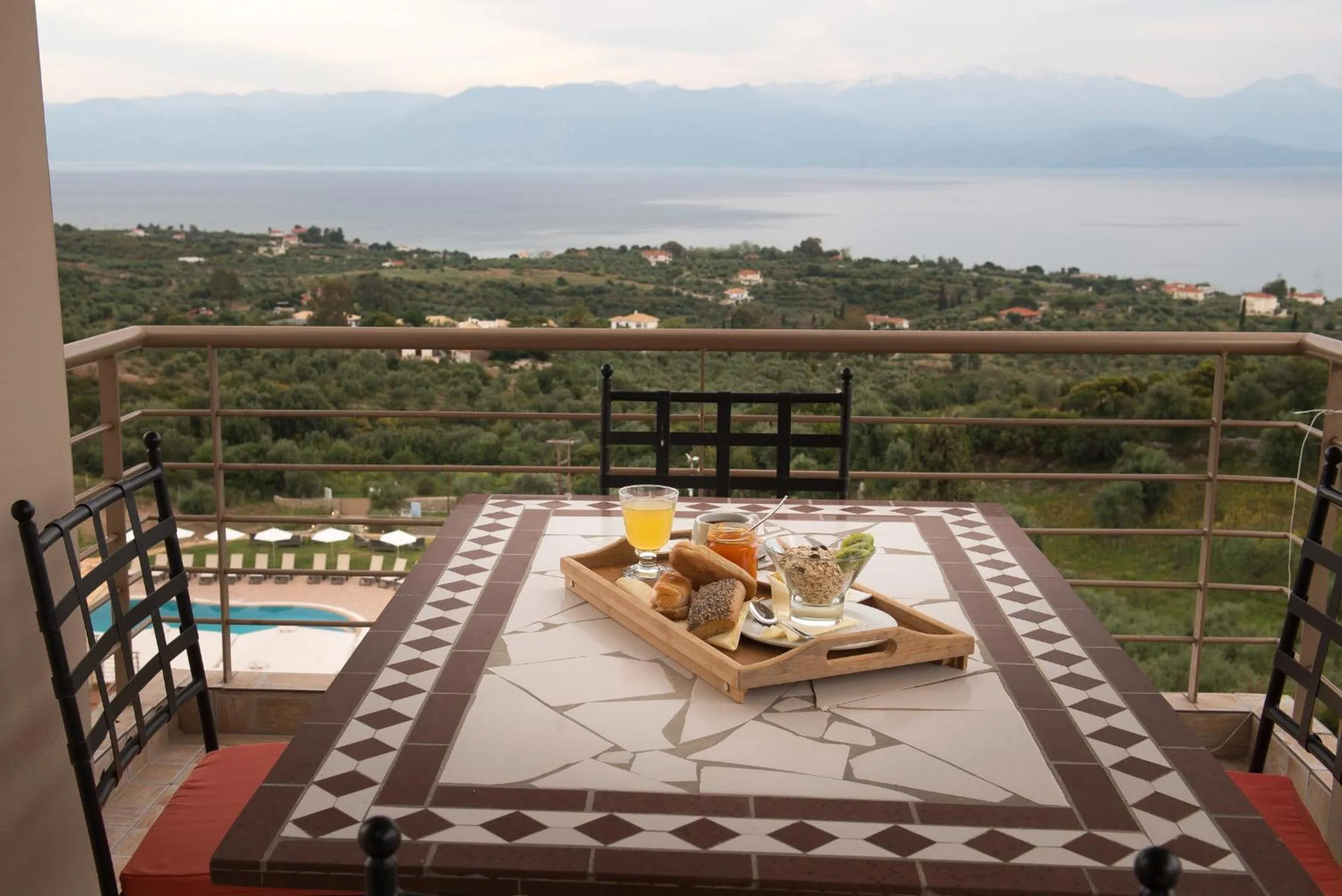 Balcony/Terrace in Baywatch Hotel