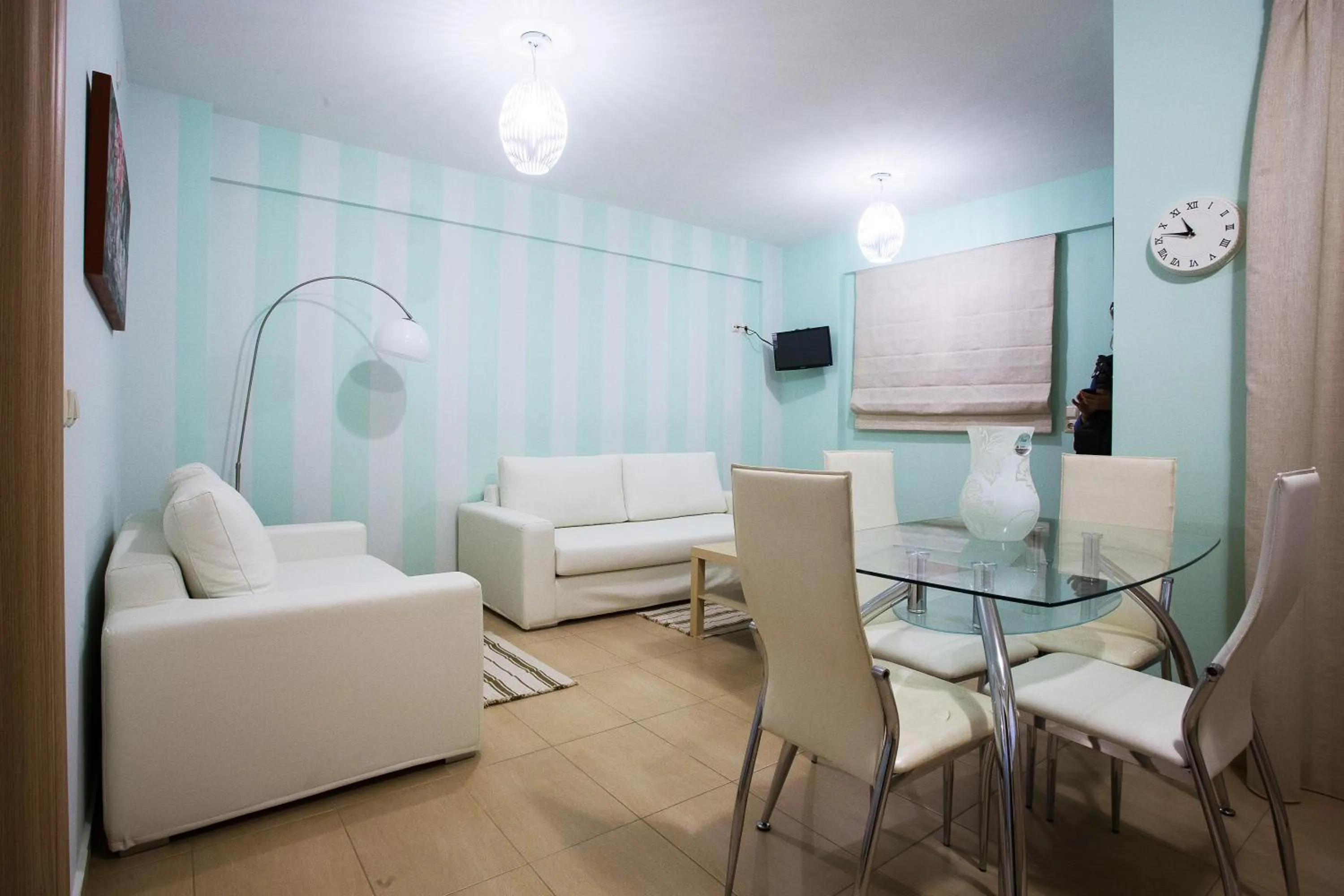 Living room in Baywatch Hotel