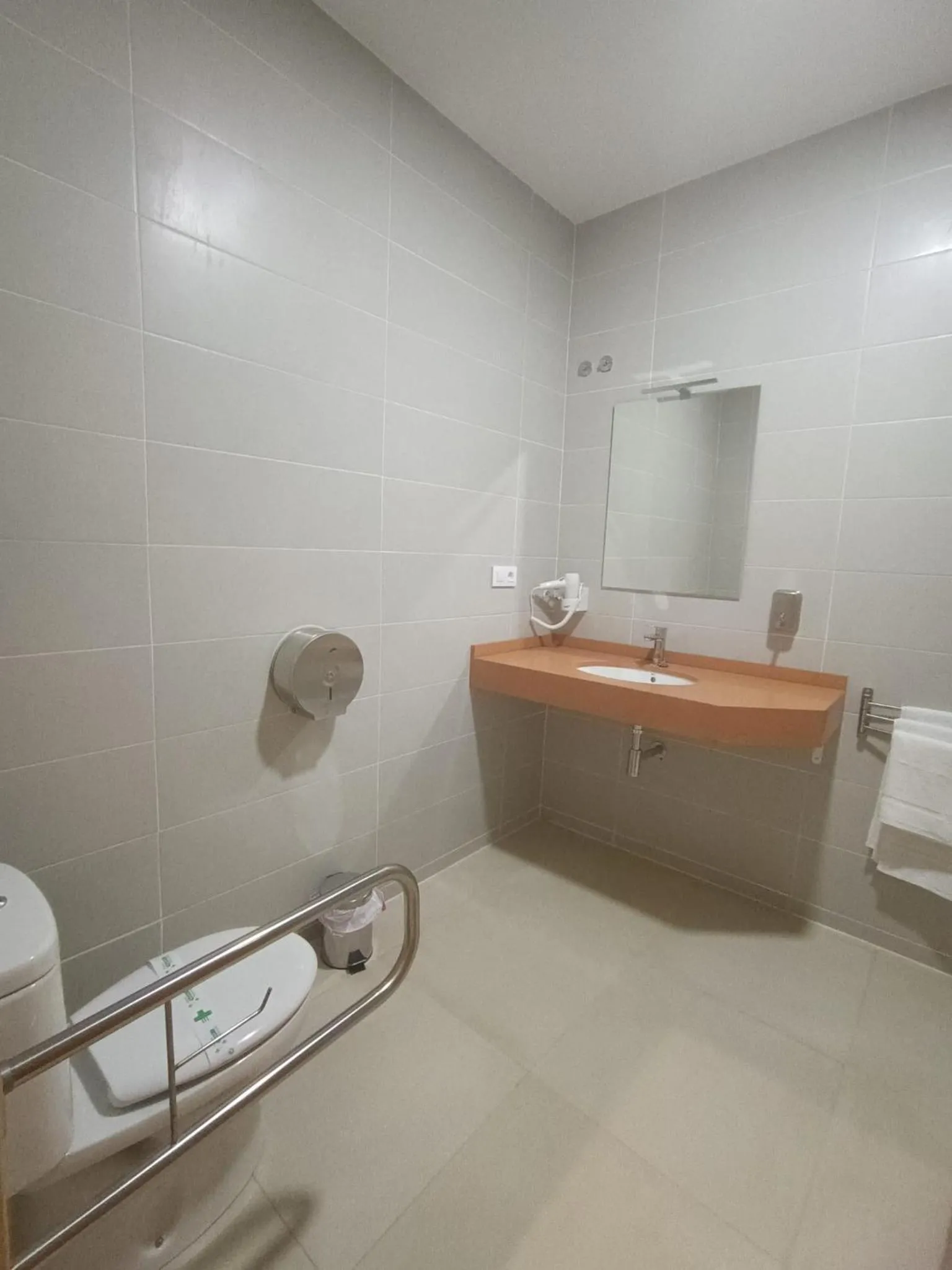 Twin Room with Private Bathroom - single occupancy in Hostal El Encuentro