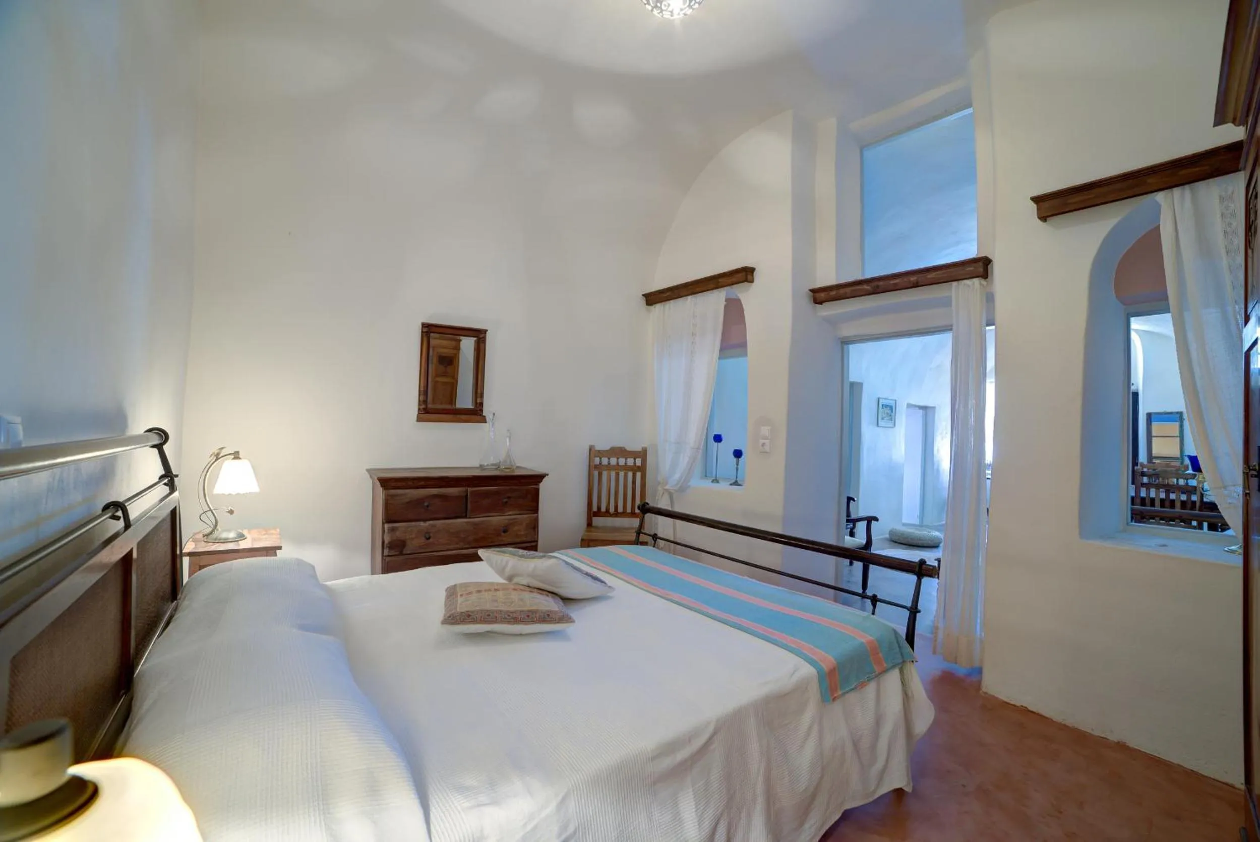 Bed in Kalitsi Canaves