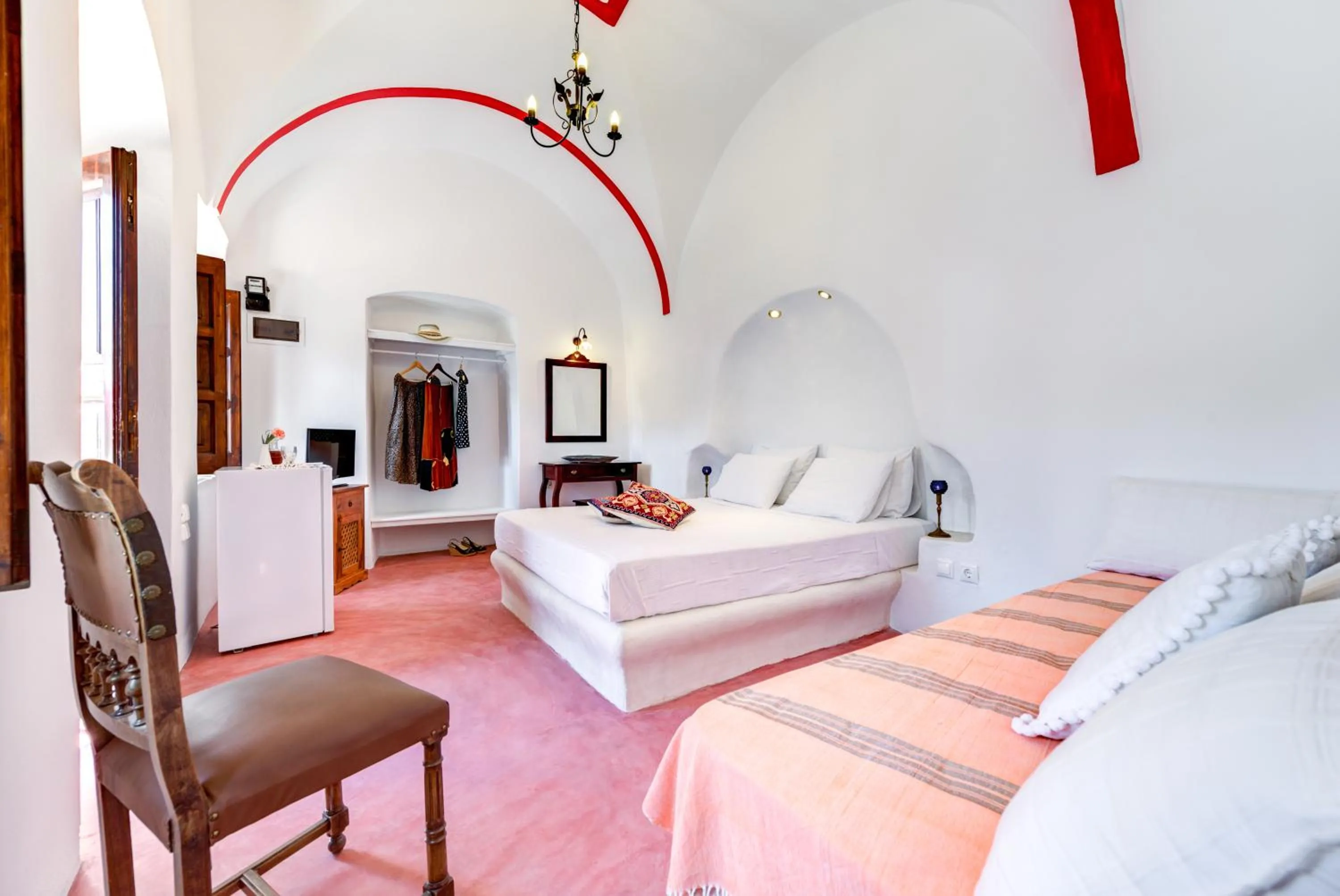 Bed in Kalitsi Canaves