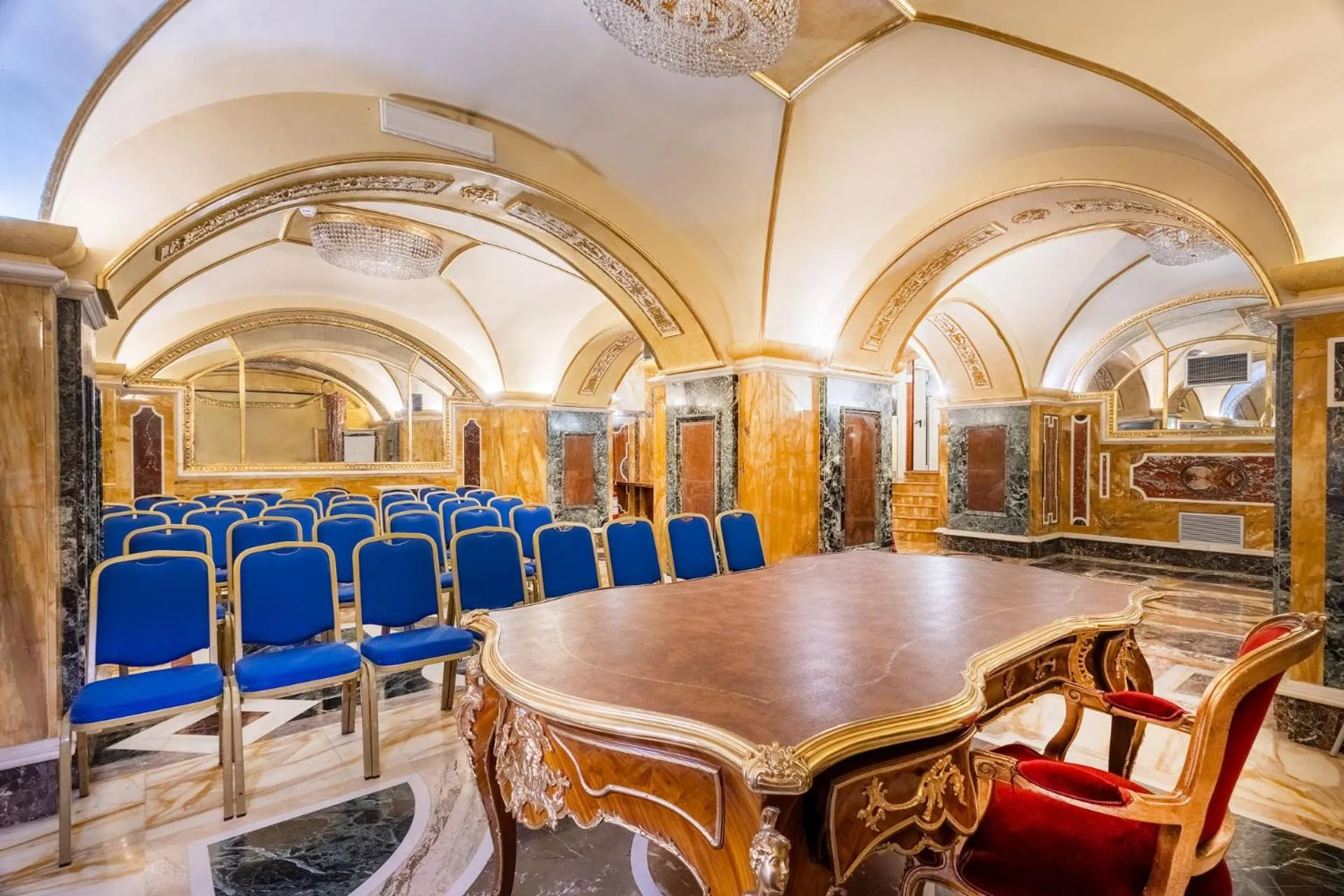 Meeting/conference room in Hotel Des Epoques