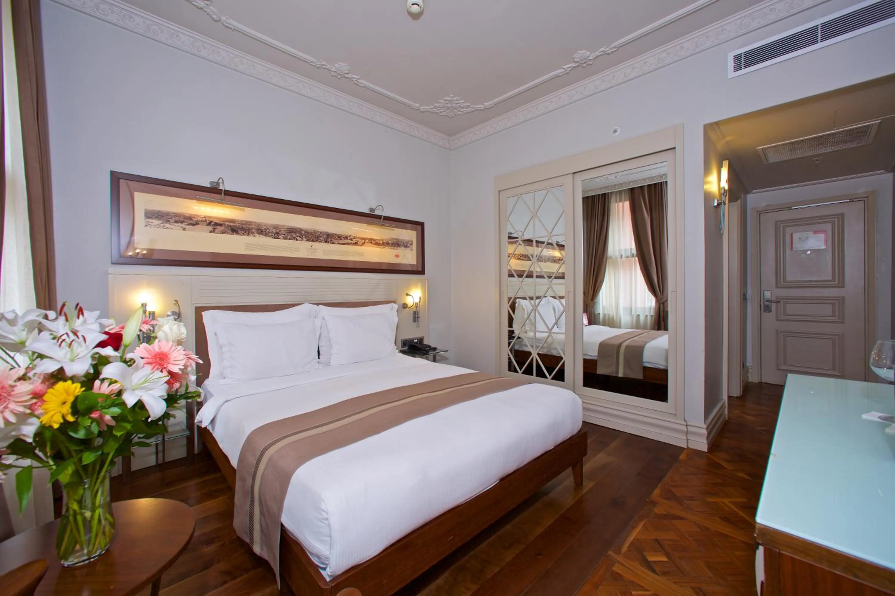 Massage, Bed in Taxim Lounge Hotel Special Category