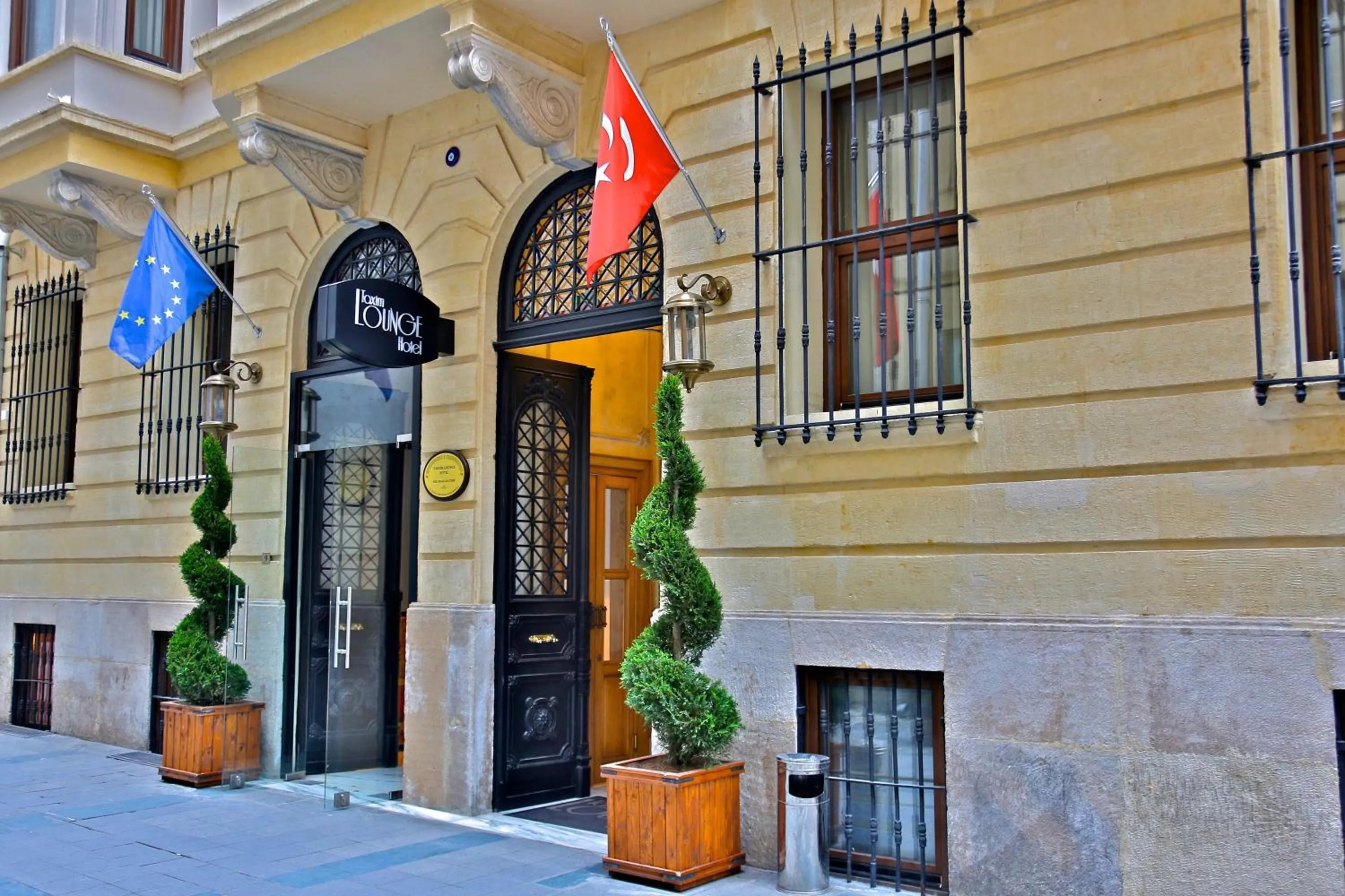 Facade/entrance in Taxim Lounge Hotel Special Category