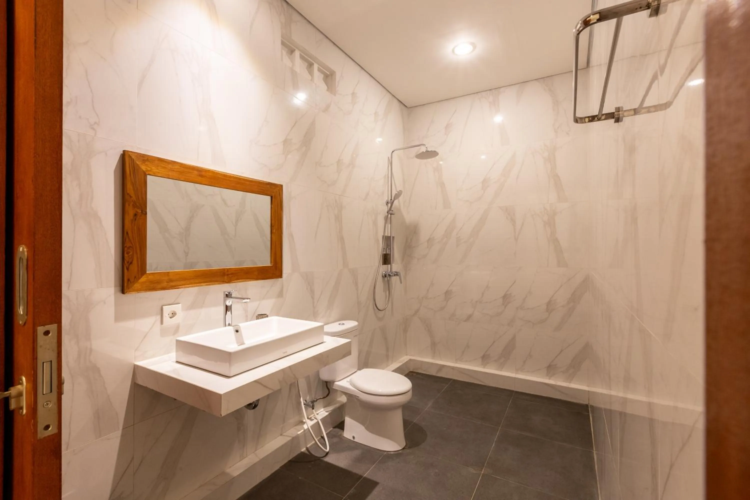 Shower in Sapta D'Villa Residence by Purely