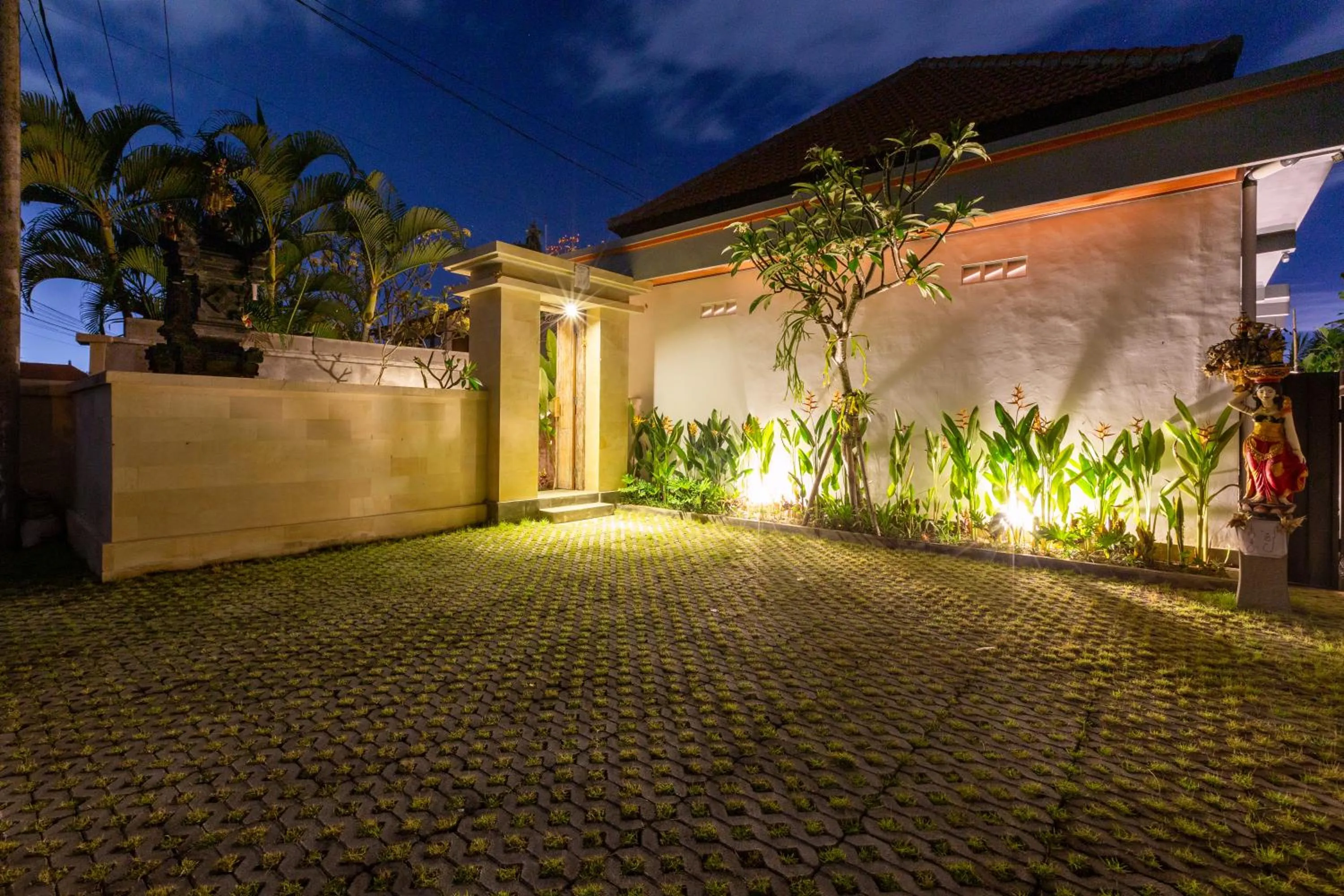 Property building in Sapta D'Villa Residence by Purely