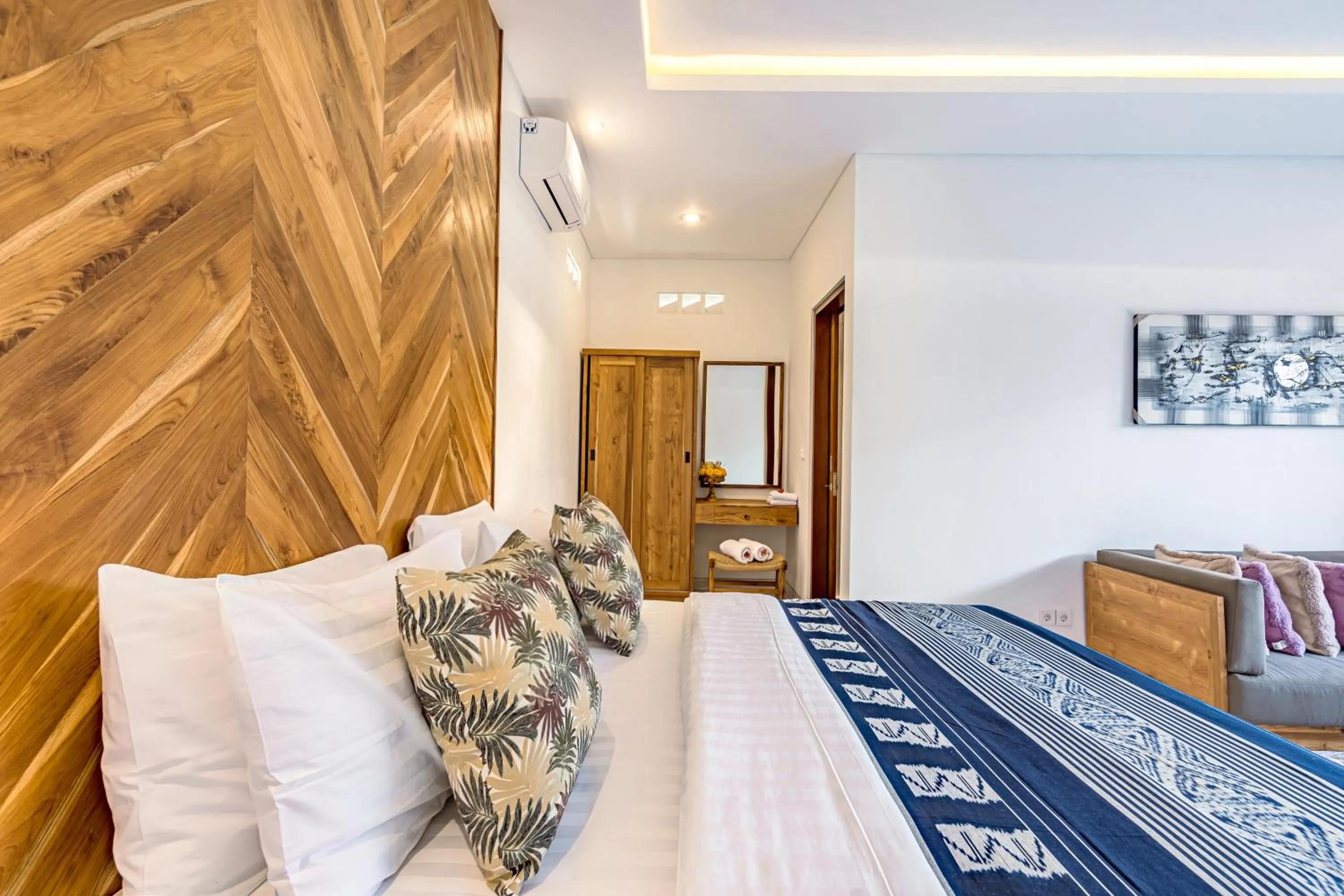 Bedroom, Bed in Sapta D'Villa Residence by Purely