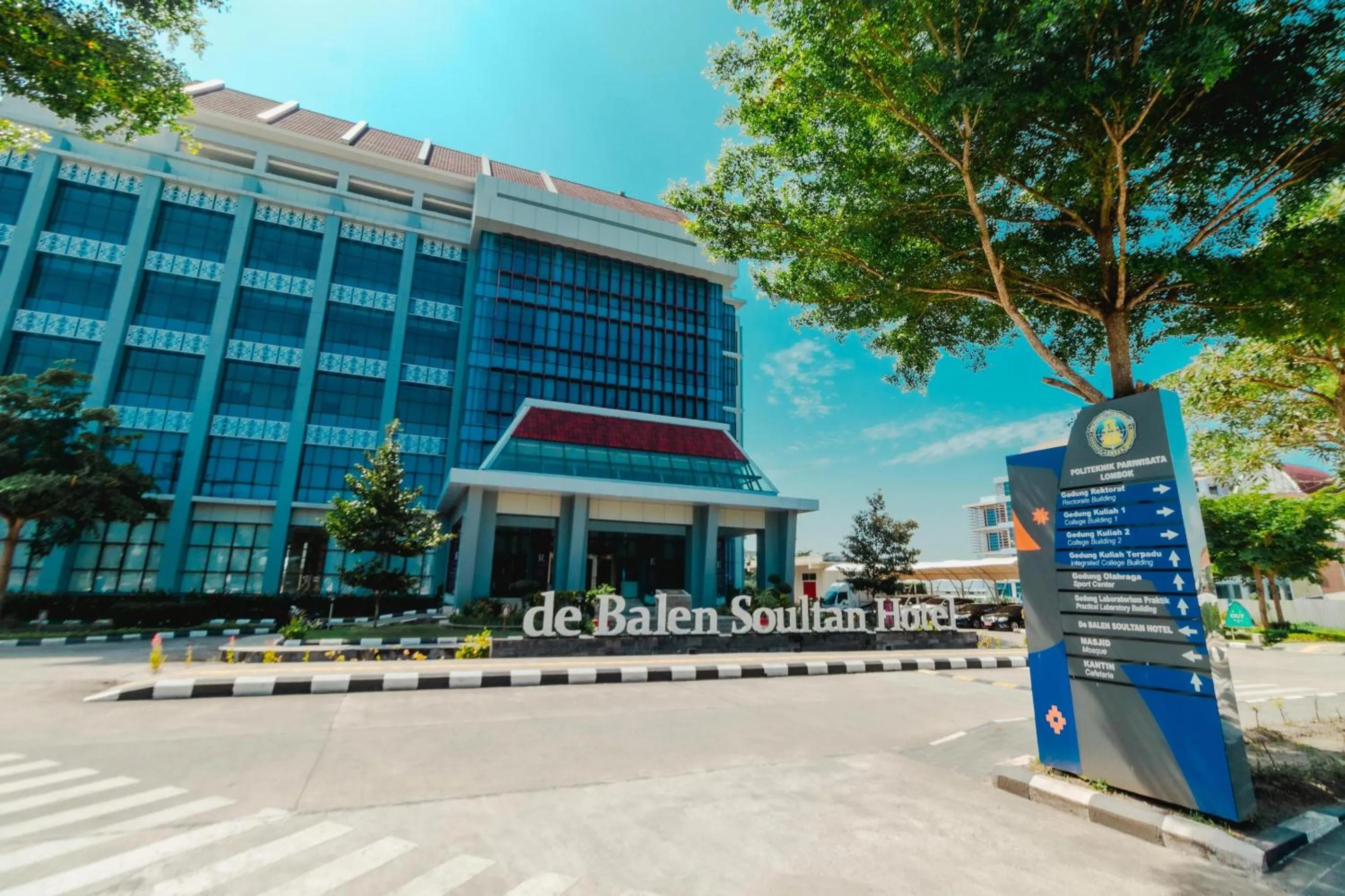 Property building in De Balen Soultan Hotel