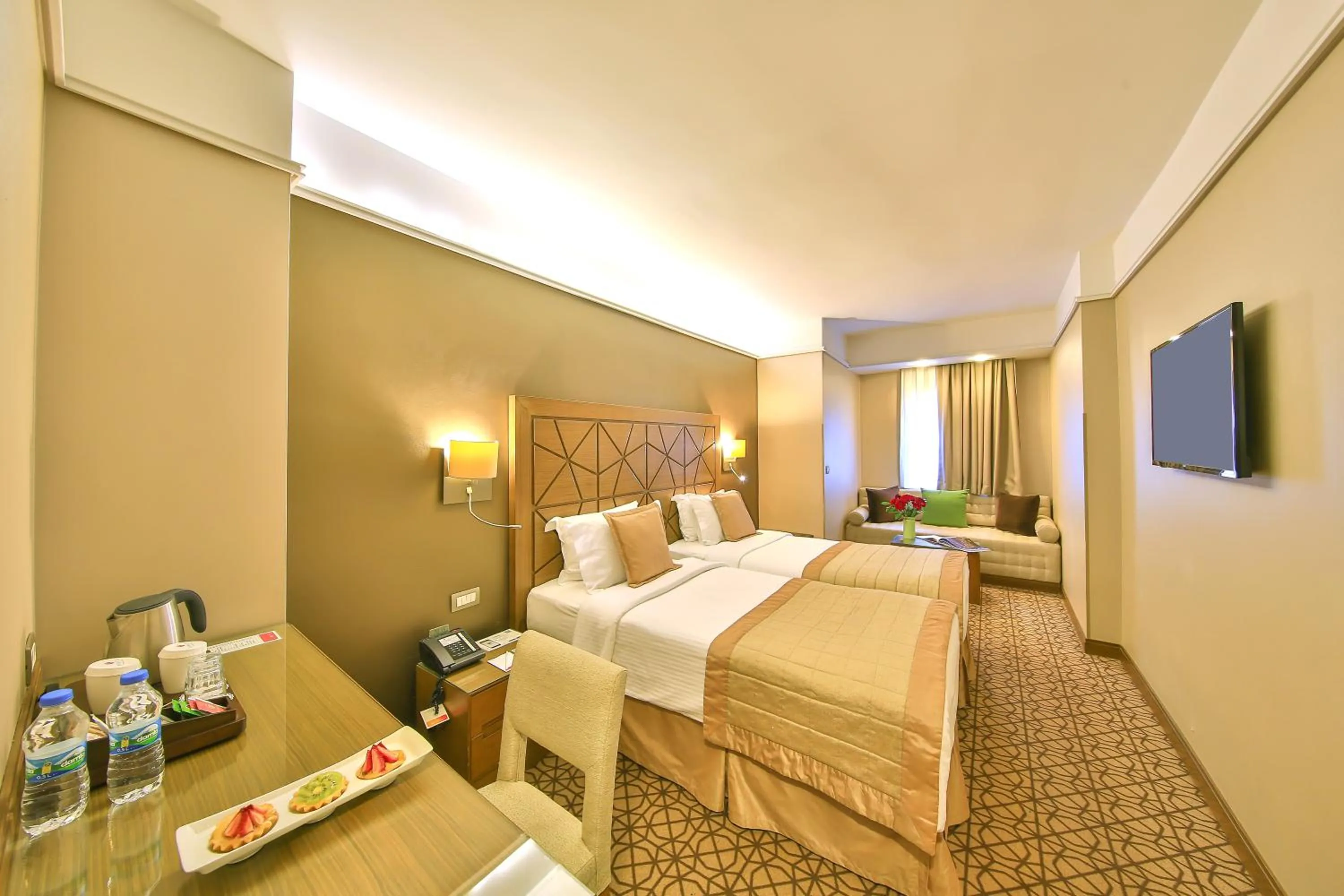 Bed in Ramada By Wyndham İstanbul Taksim