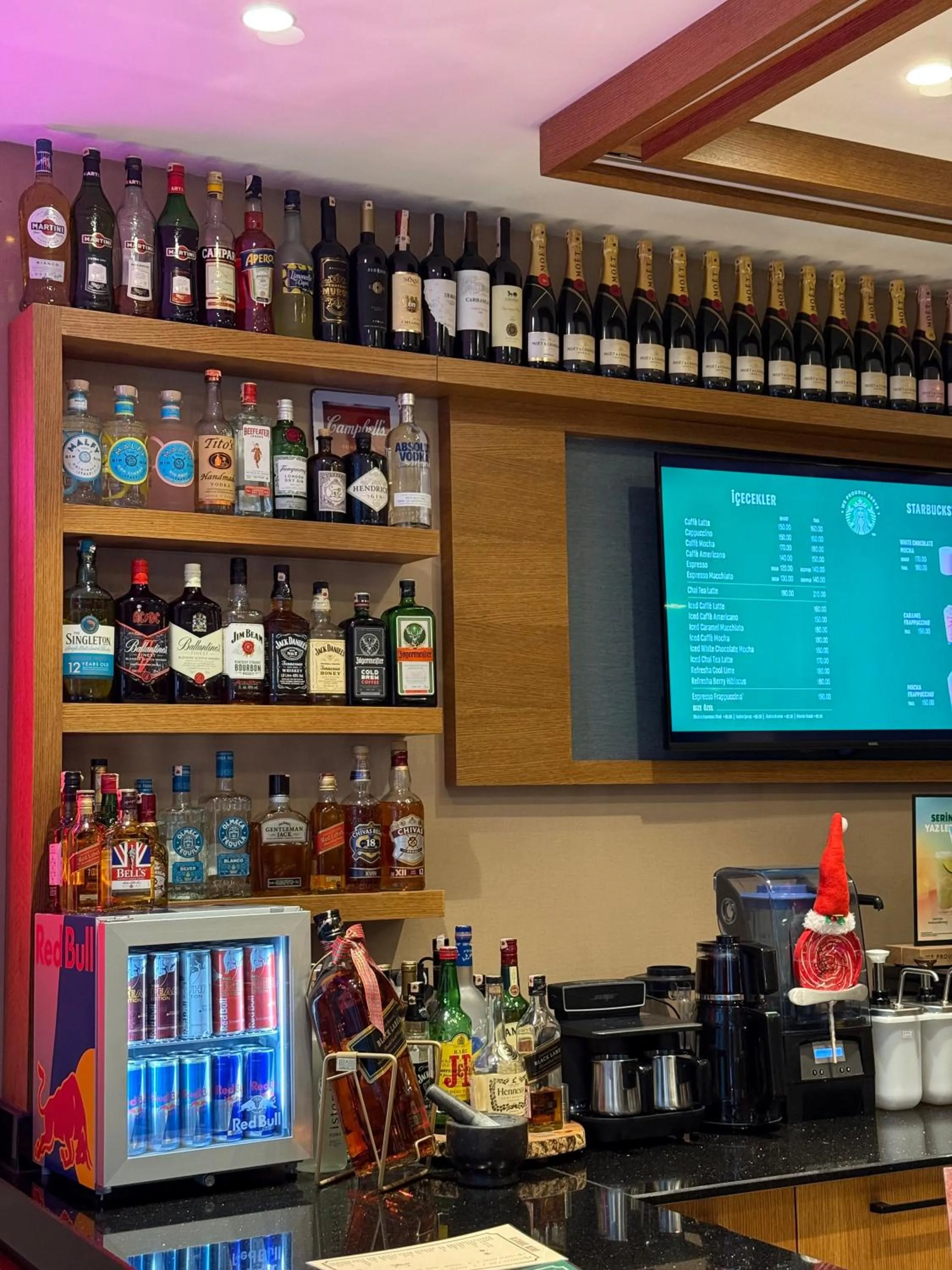 Coffee/tea facilities in Ramada By Wyndham İstanbul Taksim