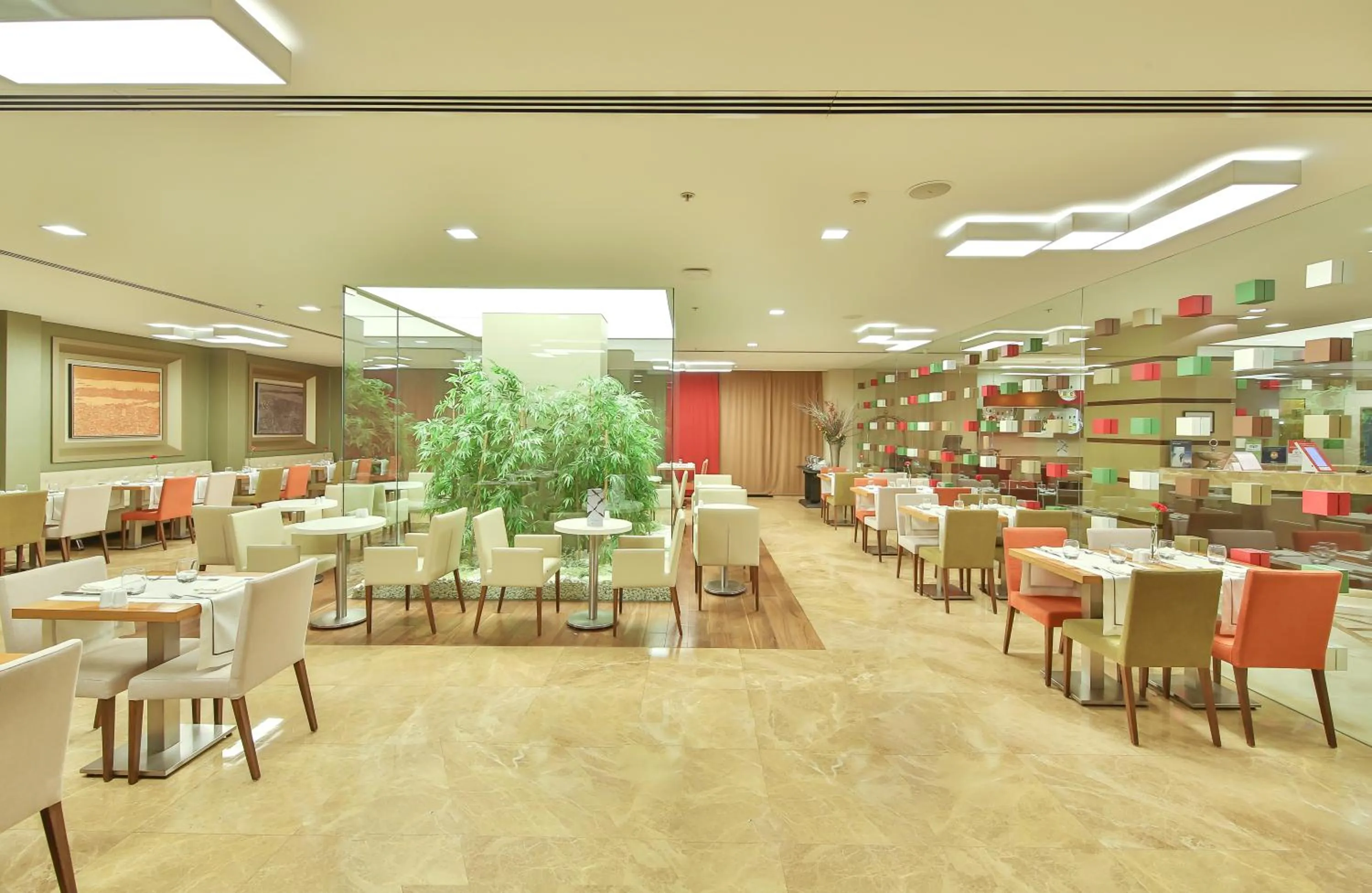 Restaurant/places to eat in Ramada By Wyndham İstanbul Taksim