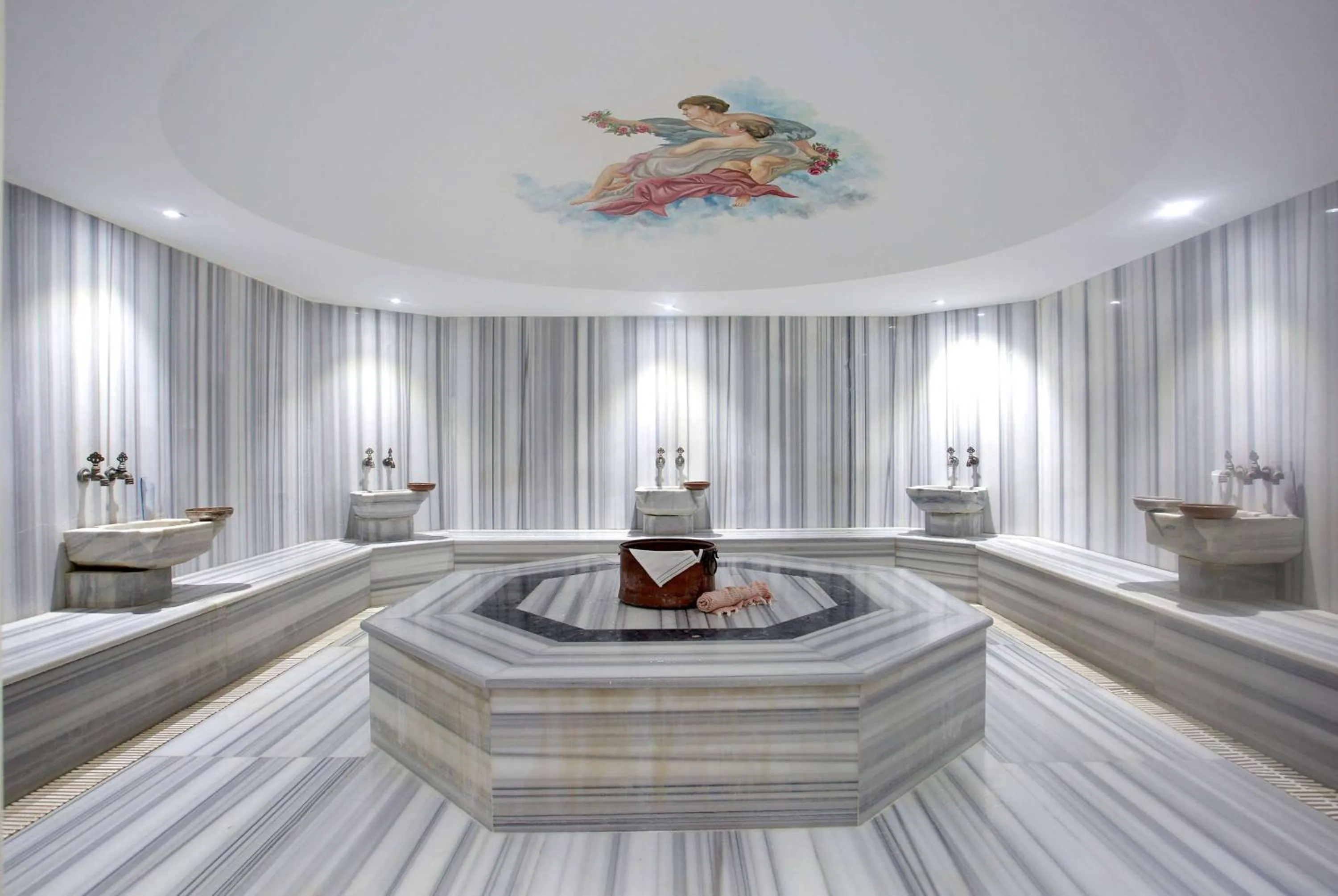 Spa and wellness centre/facilities in Ramada By Wyndham İstanbul Taksim