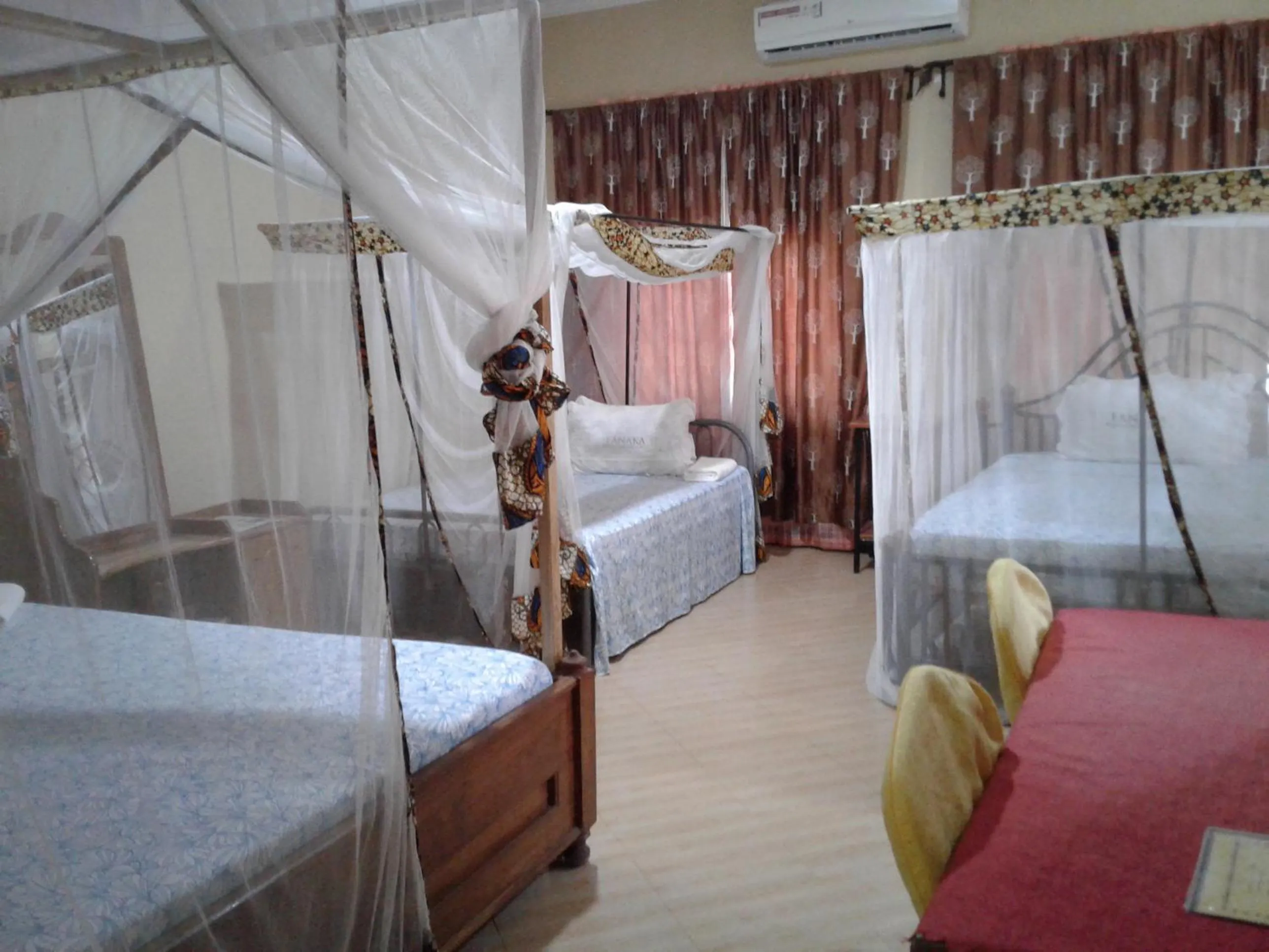 Property building in Fanaka Safaris Campsite & Lodges