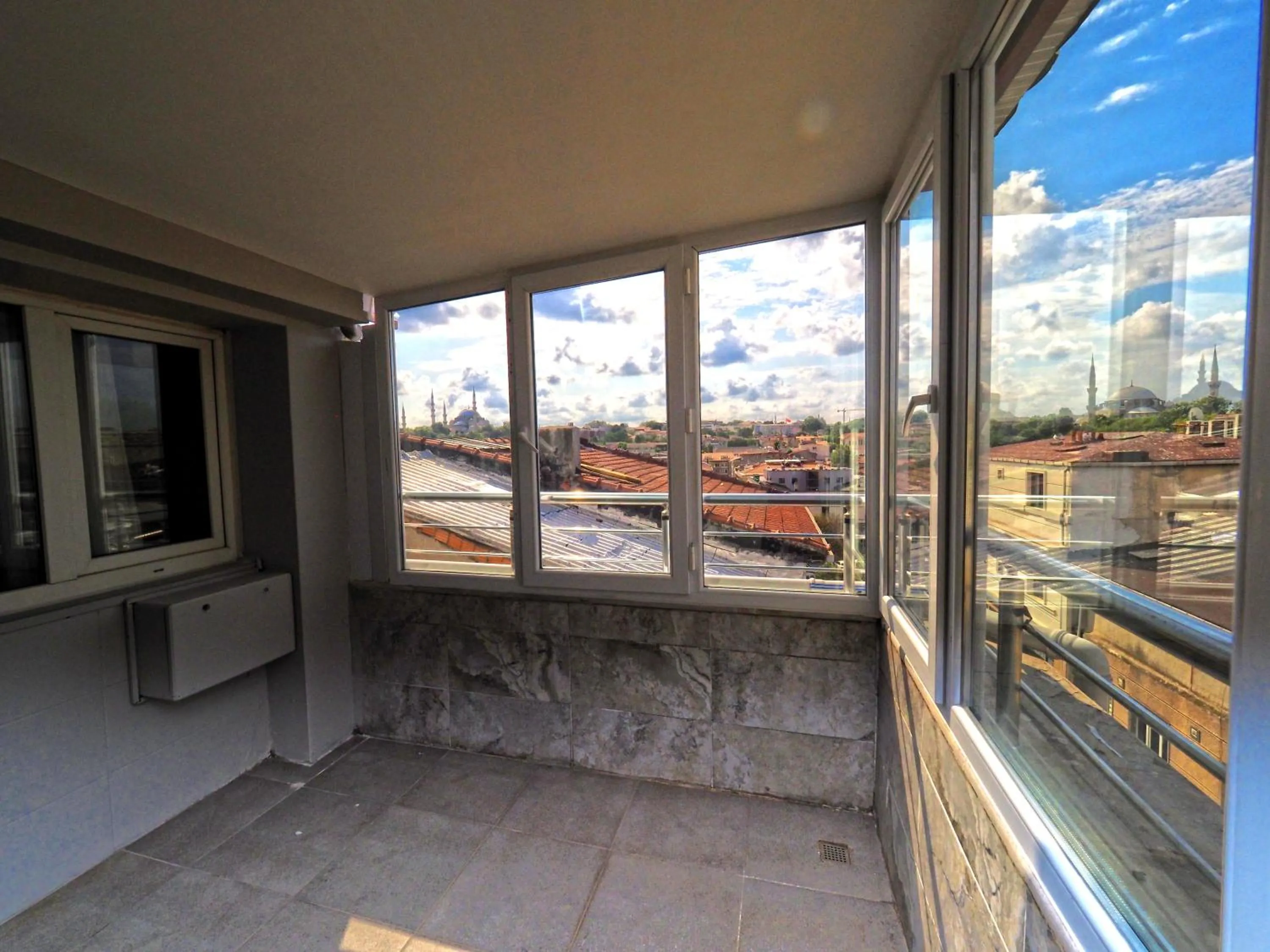 Balcony/Terrace in Diamond Hotel Old Town