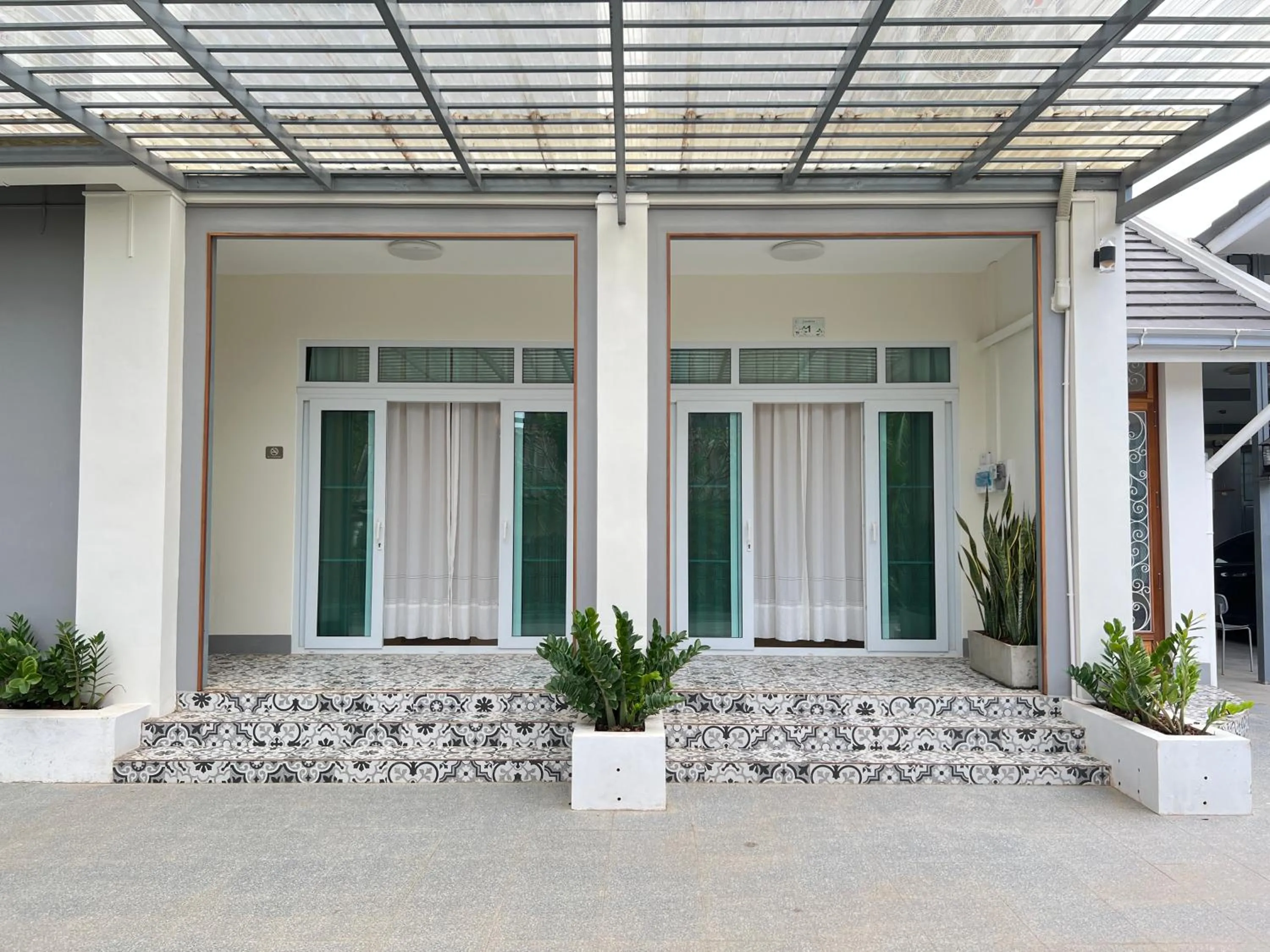 Balcony/Terrace in Garden House Rice Field and Mountain View