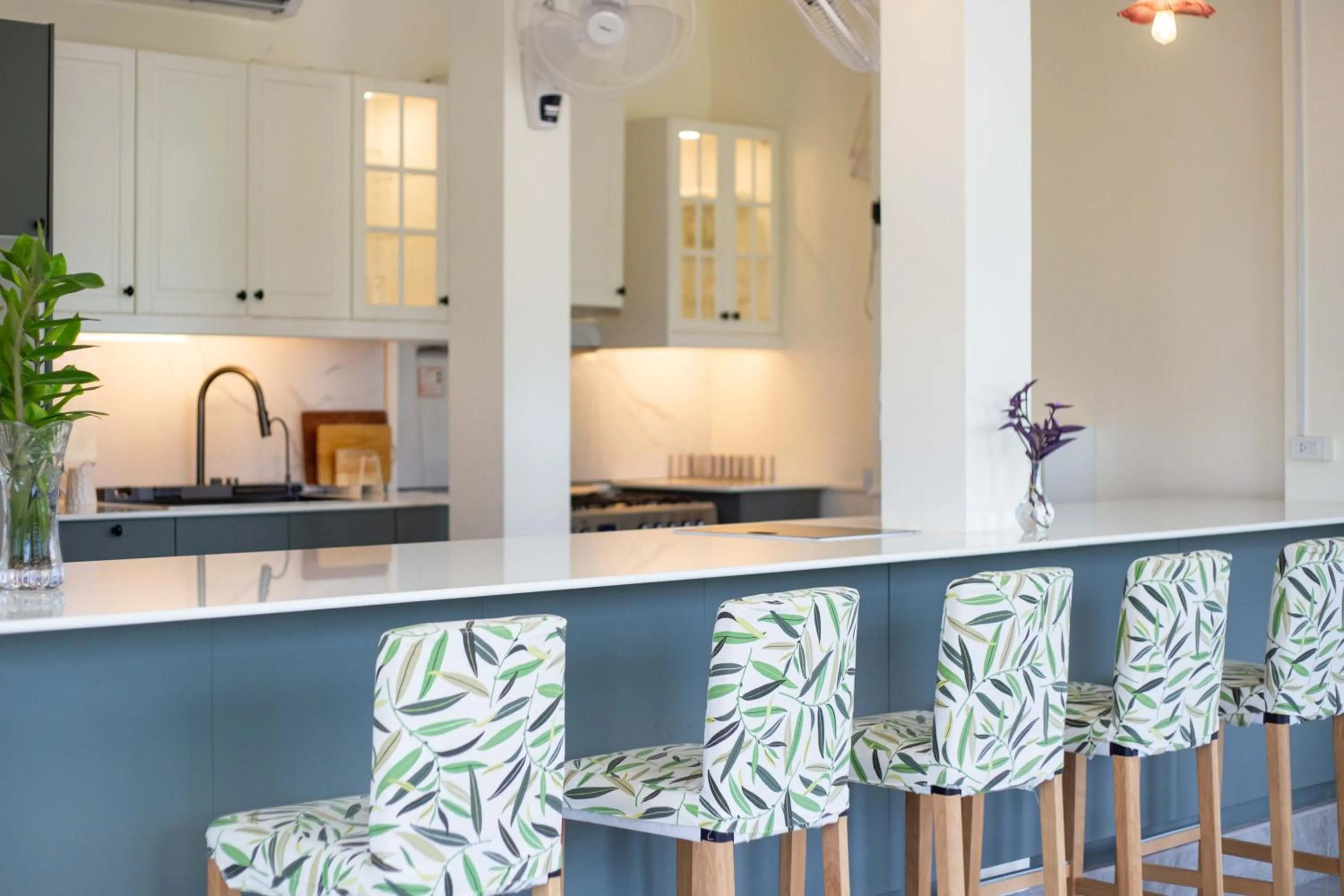 Restaurant/places to eat in Garden House Rice Field and Mountain View