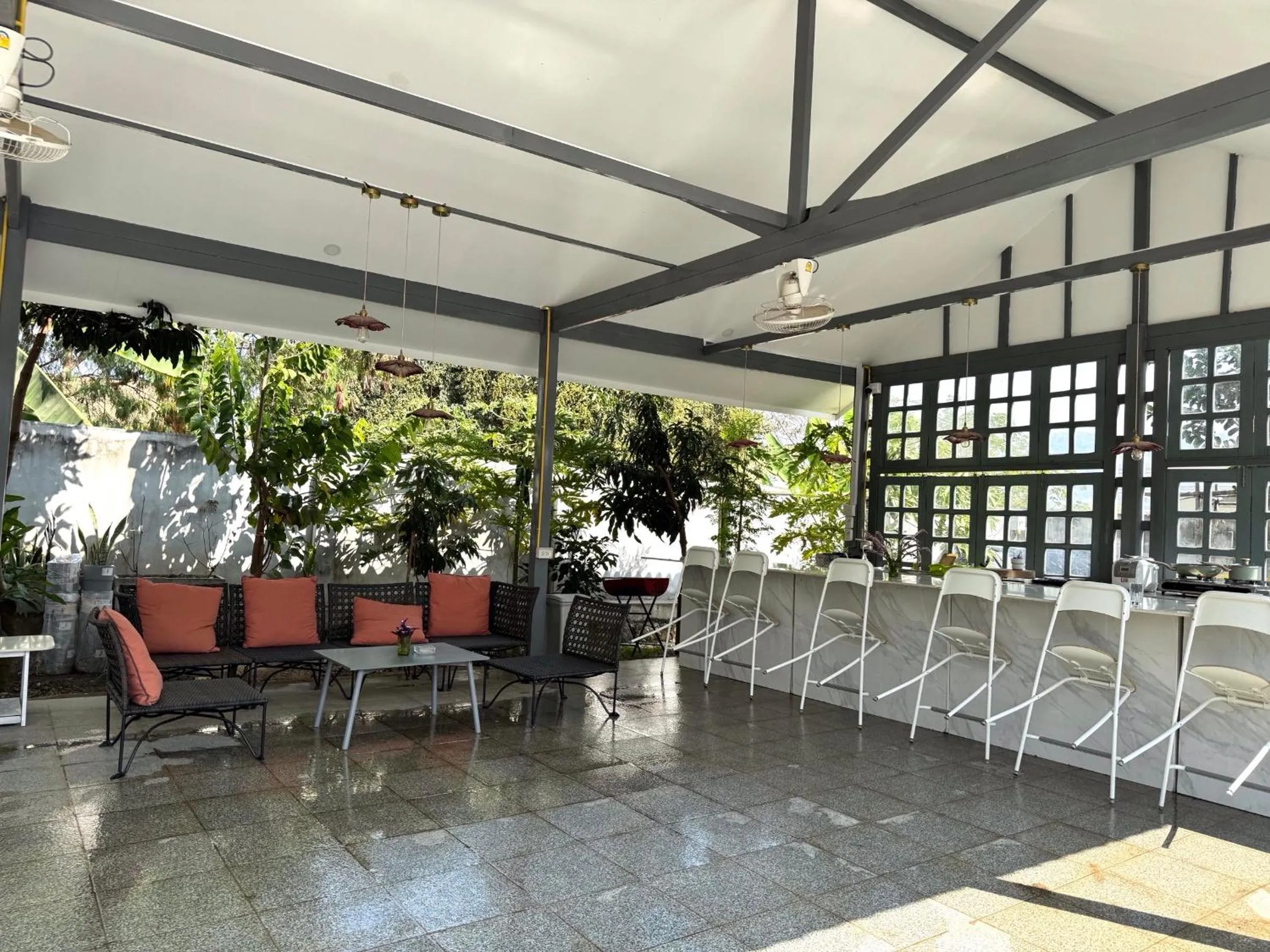 BBQ facilities in Garden House Rice Field and Mountain View