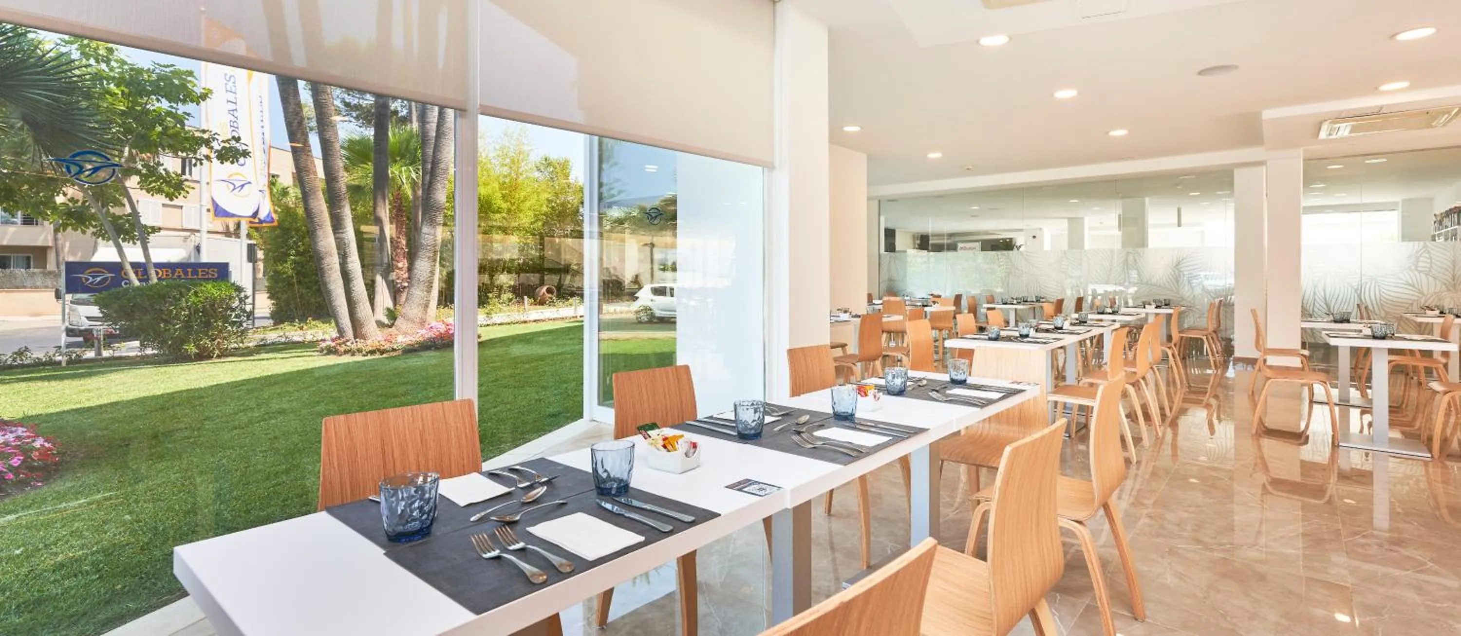 Restaurant/places to eat in Globales Cala Bona