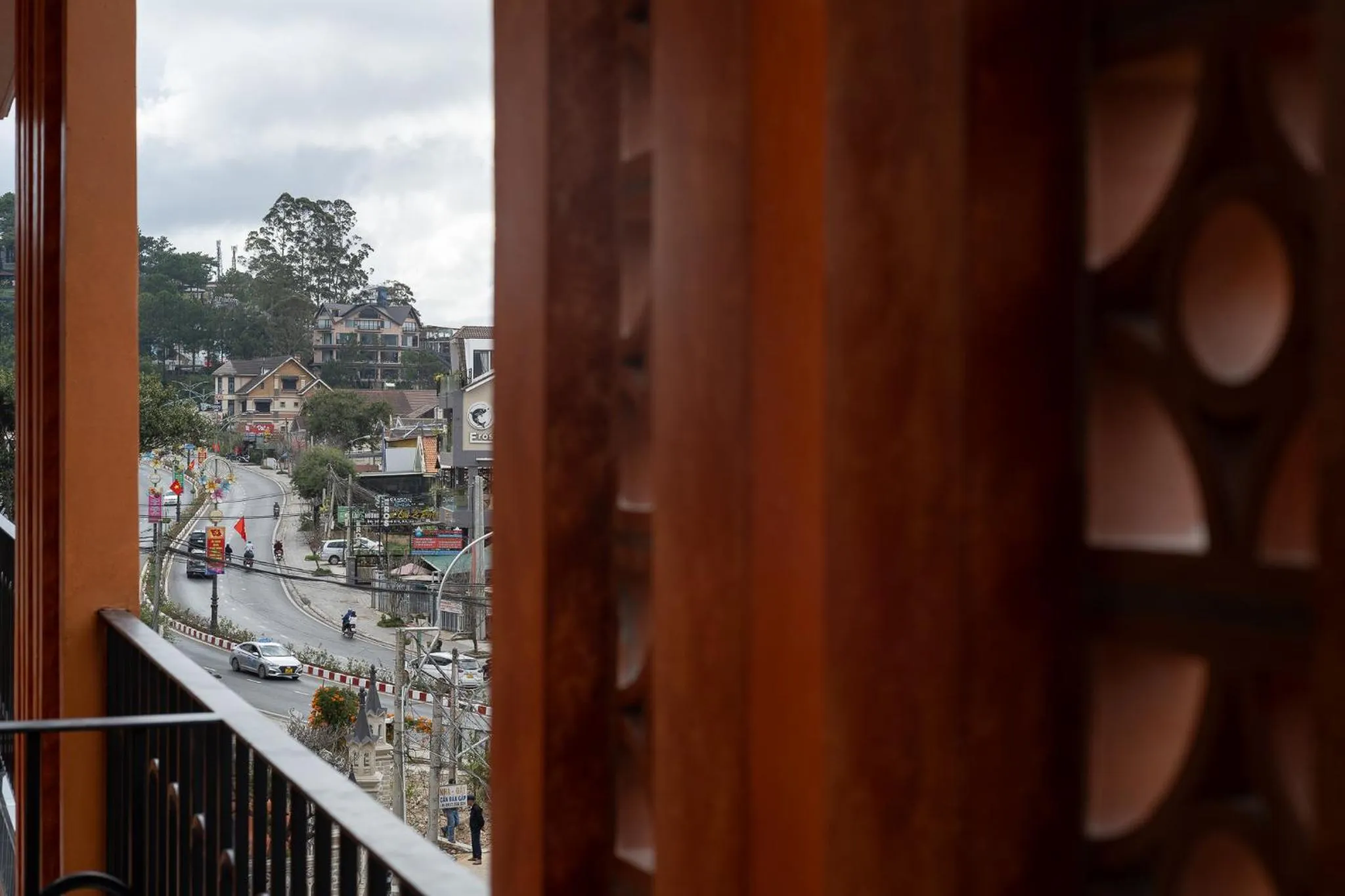 Street view in The Mist Boutique DaLat Hotel