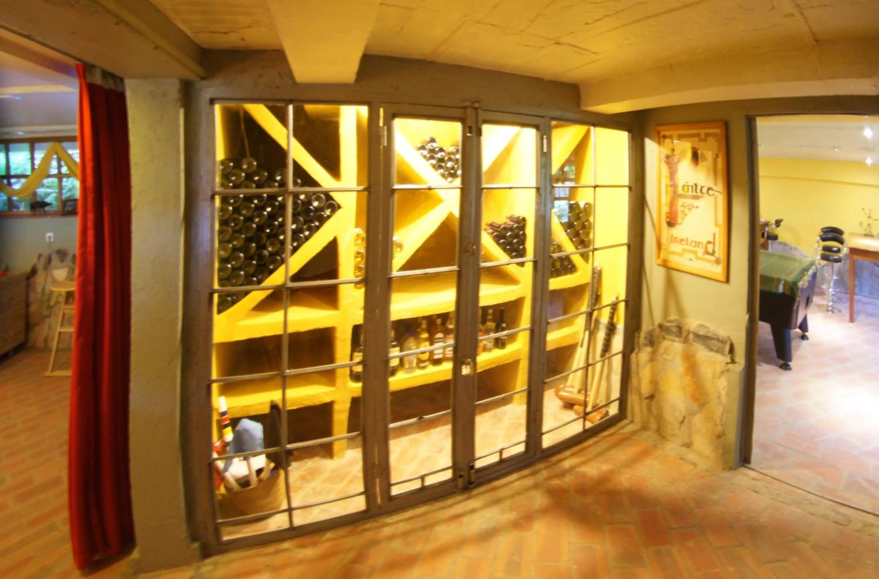 Restaurant/places to eat in Yellow Haven Lodge