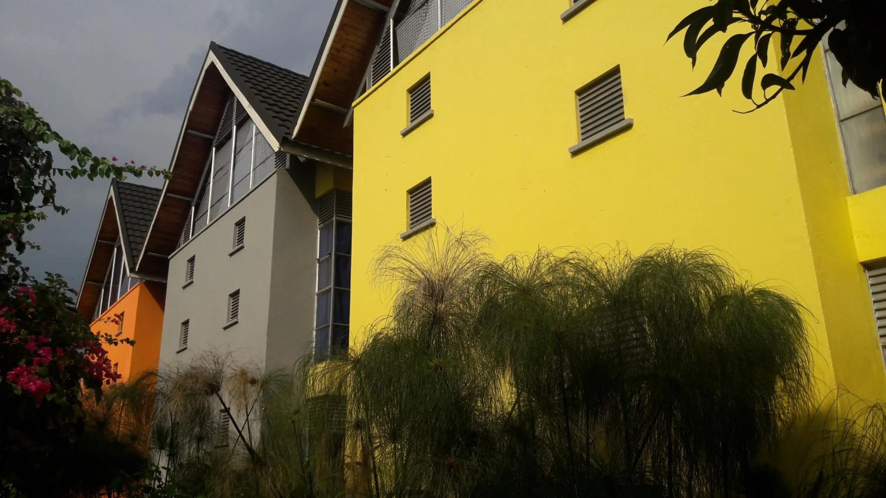 Property building in Yellow Haven Lodge