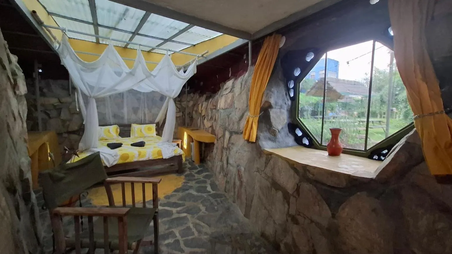 Yellow Haven Lodge