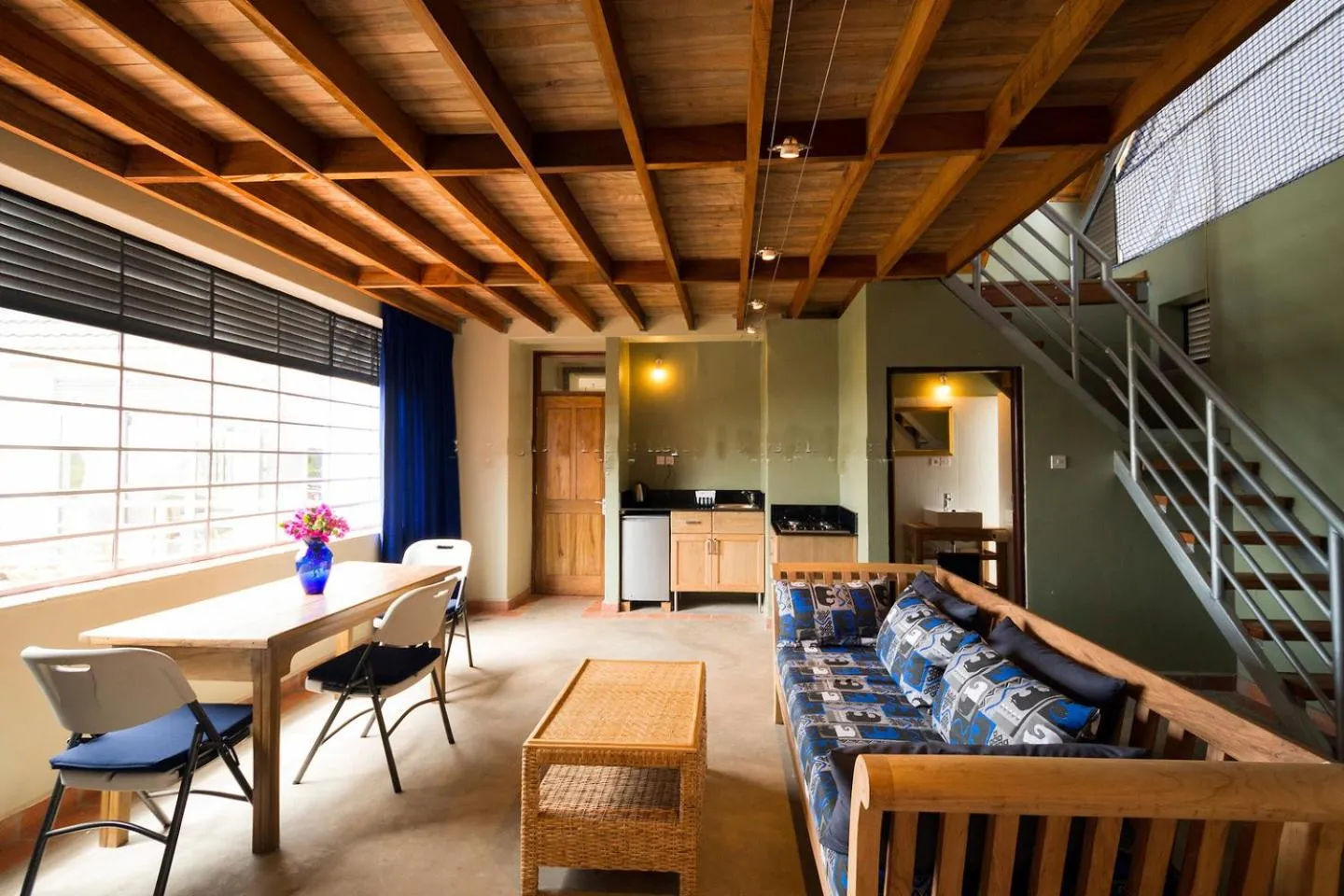 Living room in Yellow Haven Lodge