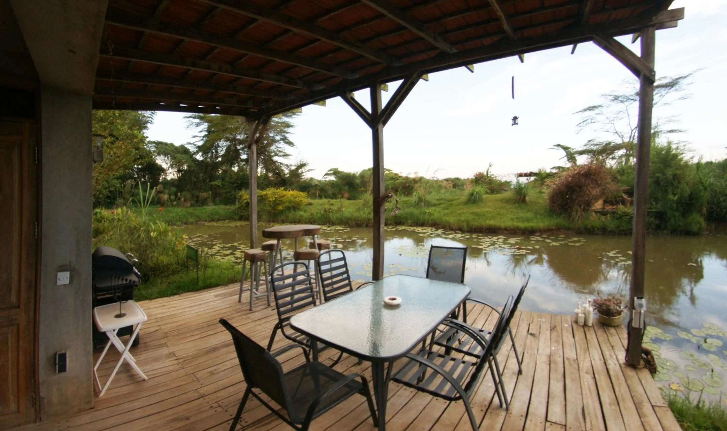 Restaurant/places to eat in Yellow Haven Lodge