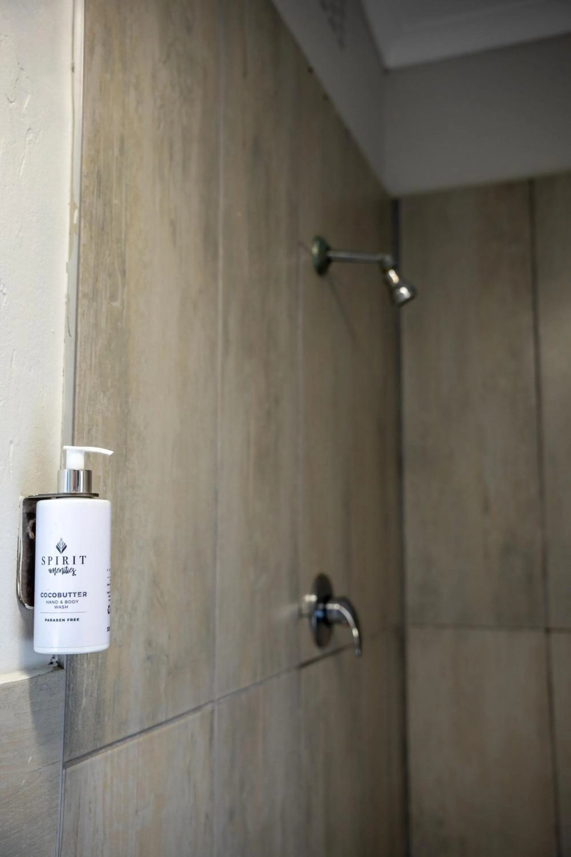 Bathroom in Tidewaters River Lodge