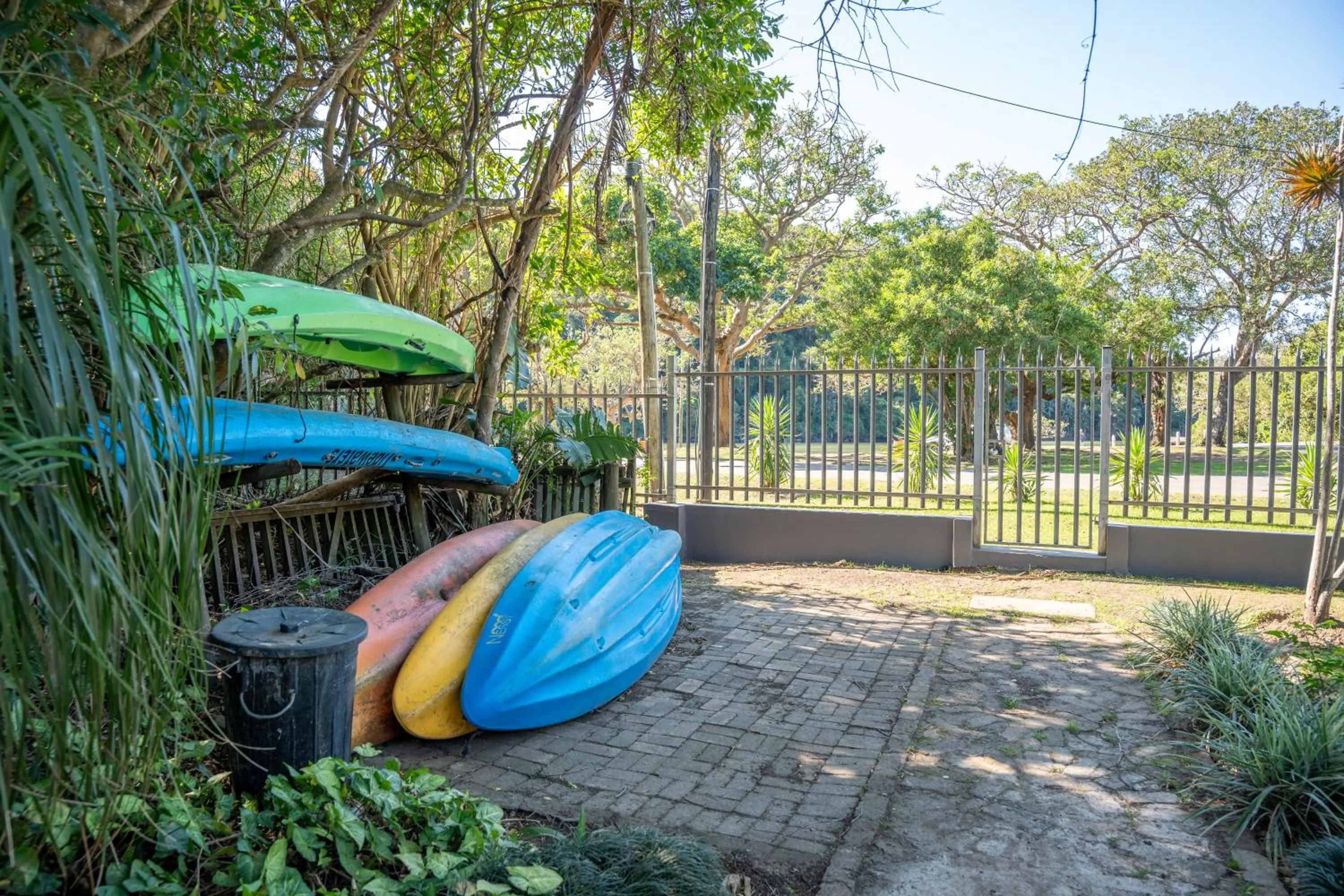 Canoeing in Tidewaters River Lodge