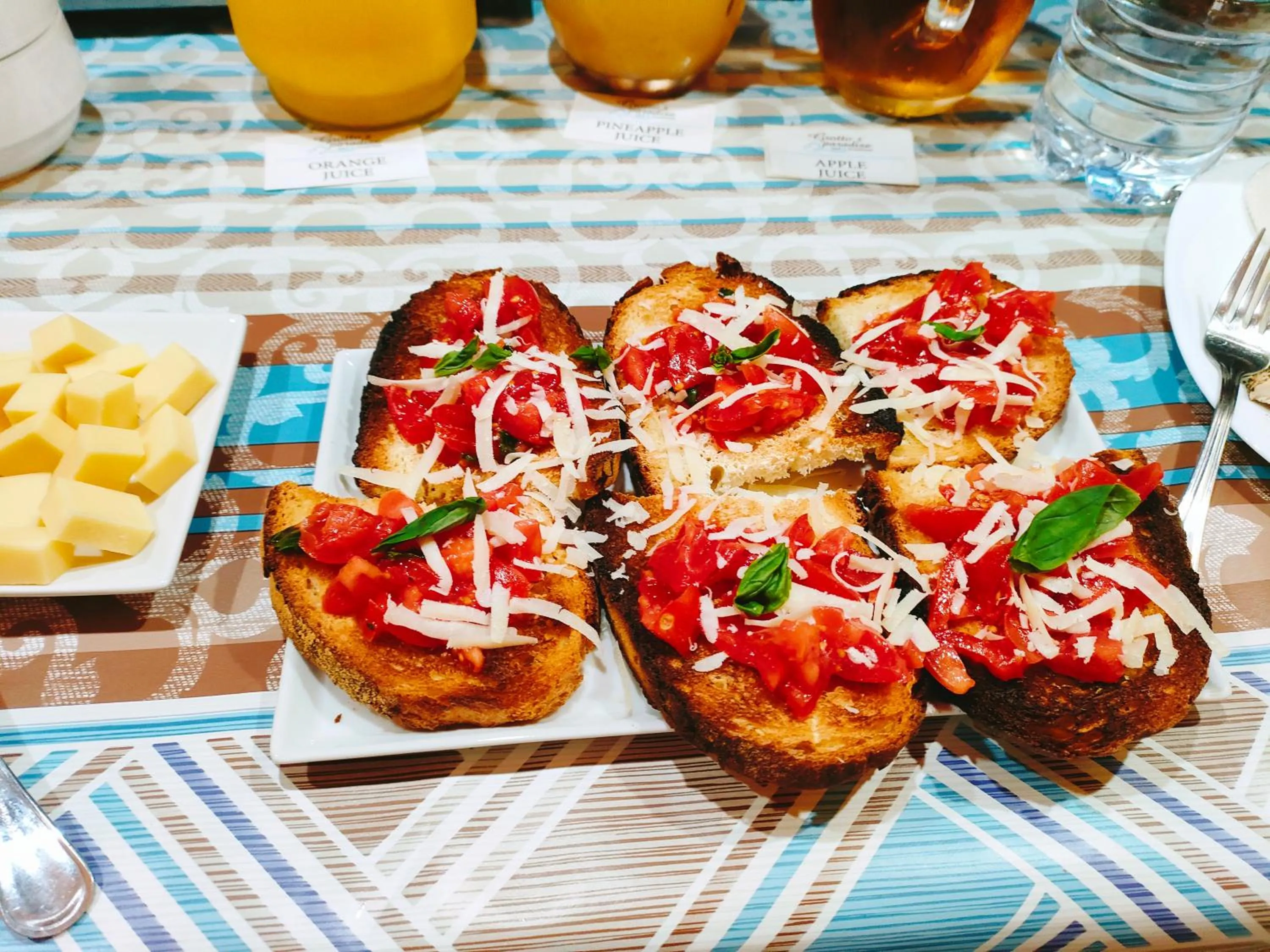 Food in Grotto's Paradise B&B