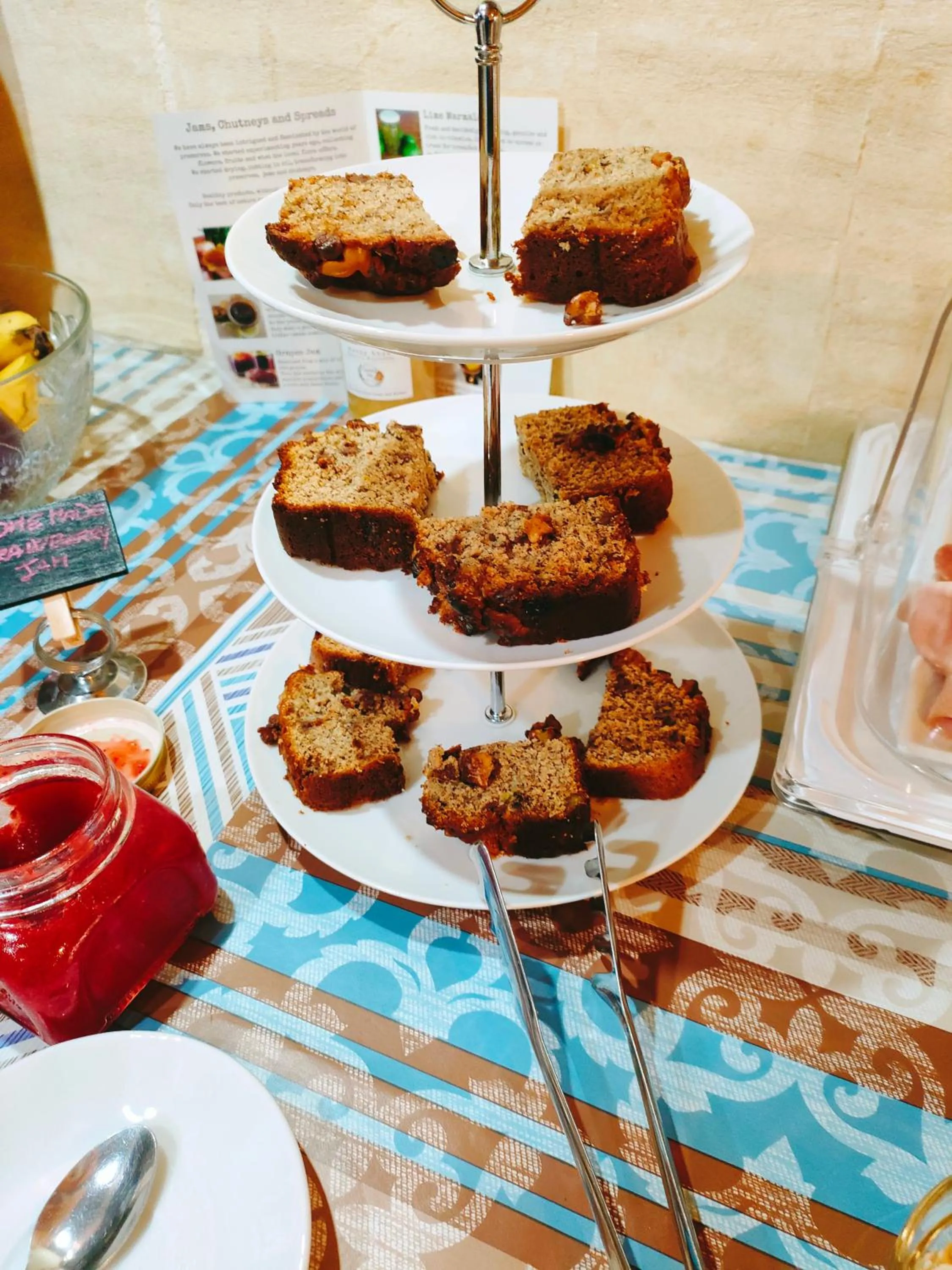 Food in Grotto's Paradise B&B