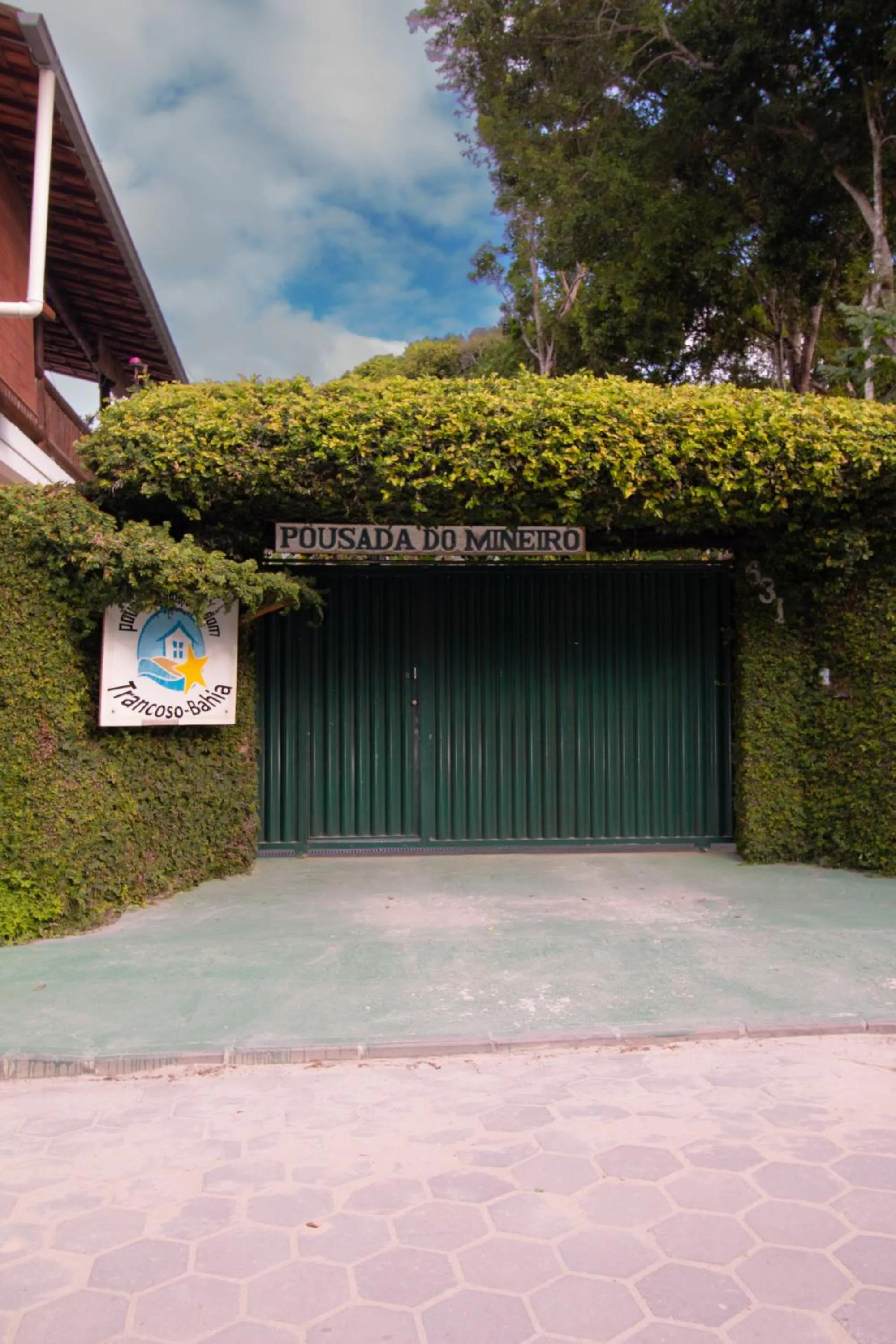 Property logo or sign in Pousada do Mineiro