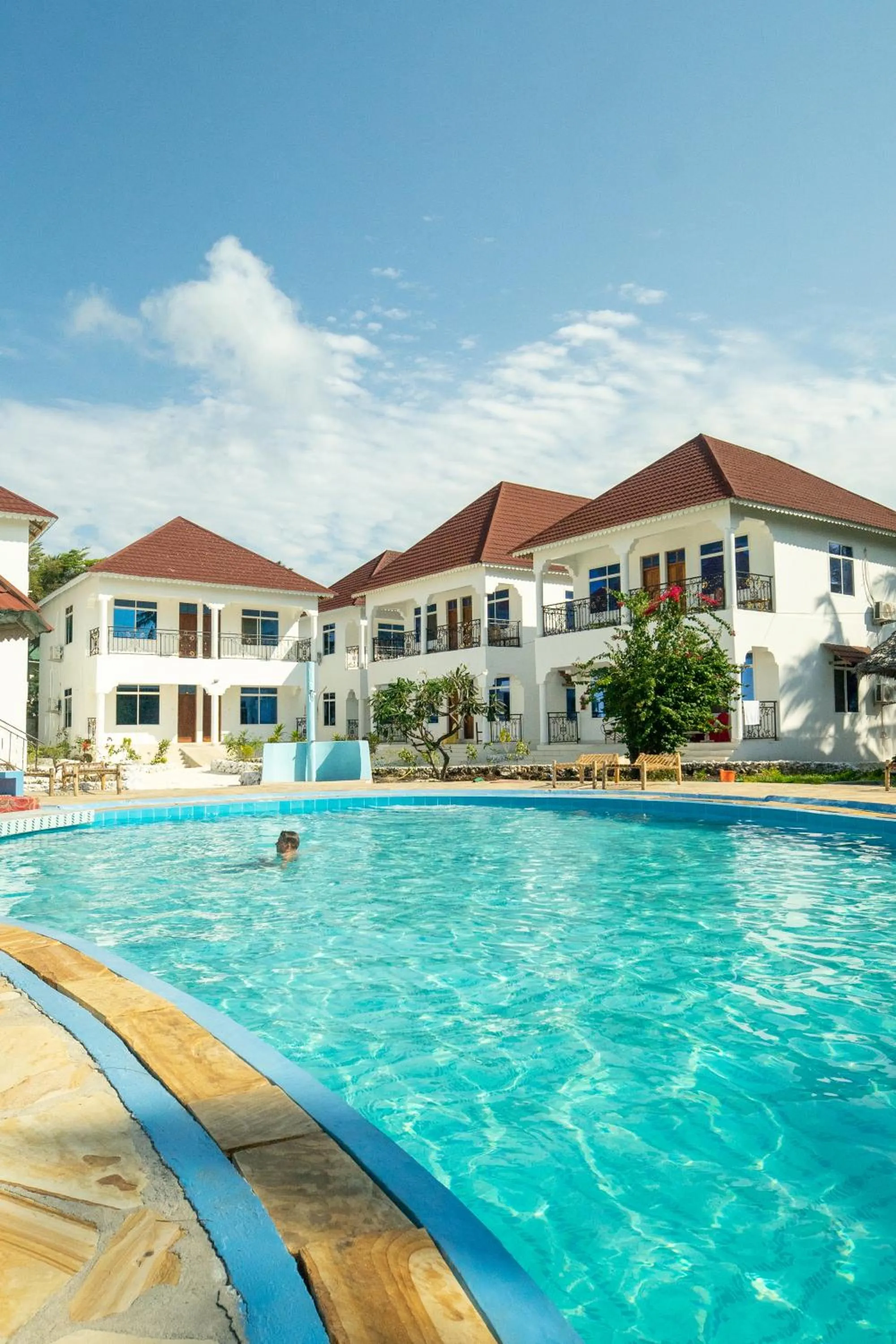 Property building in Visitor's Inn