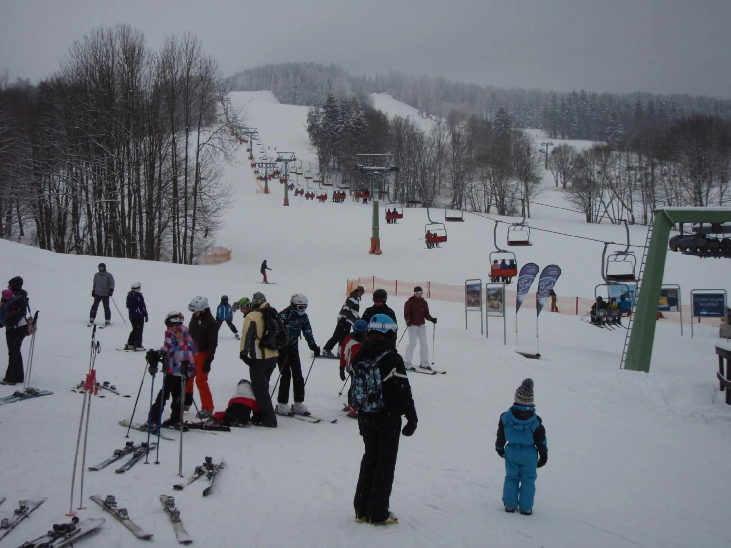 Skiing in Apartments White - Hill