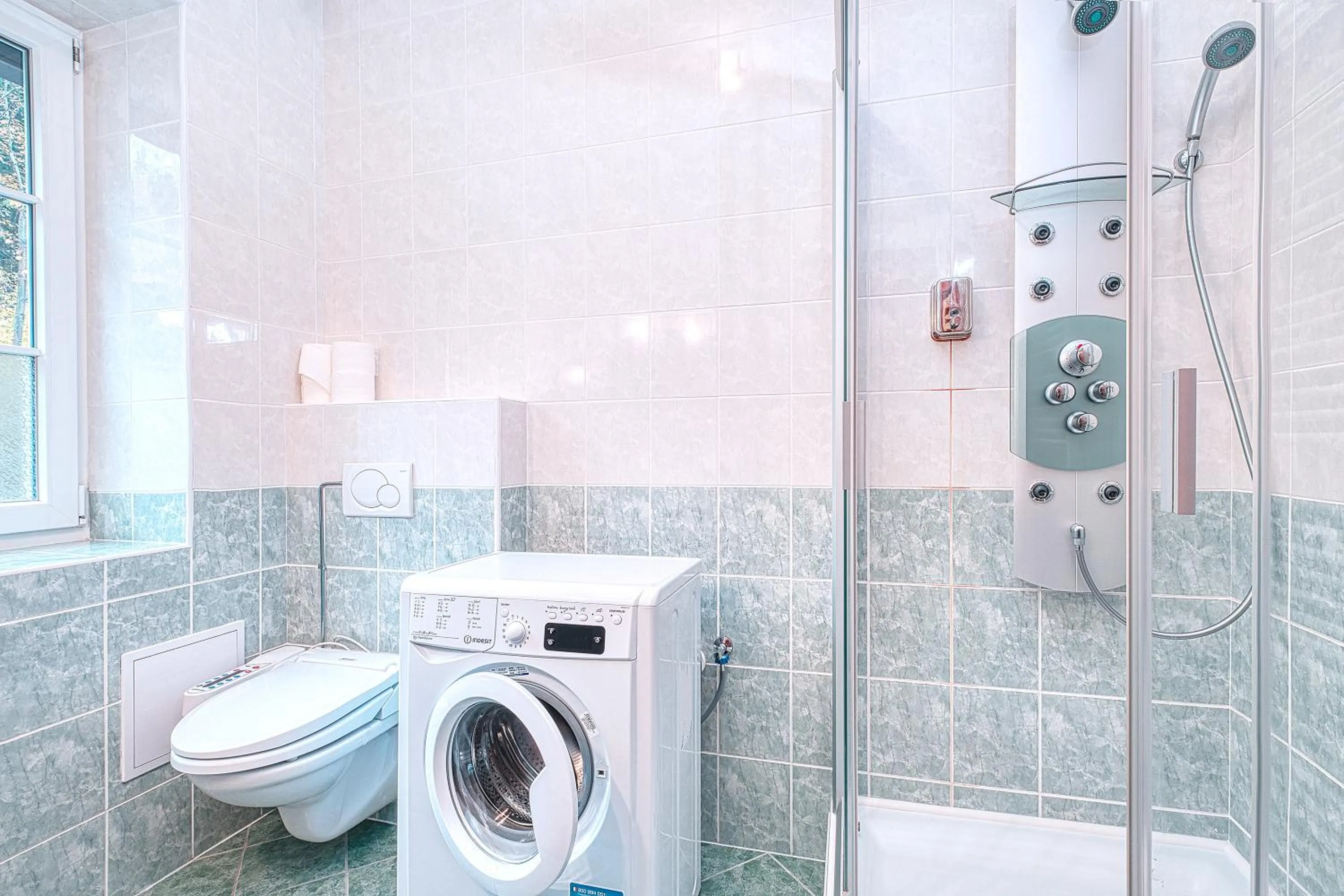 Bathroom in Apartments White - Hill