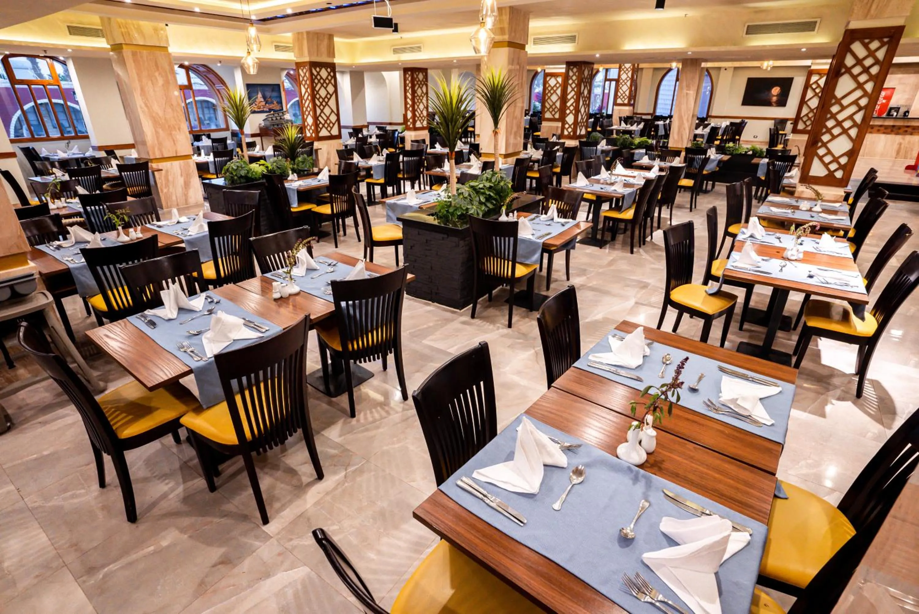 Restaurant/places to eat in Aladdin Beach Resort