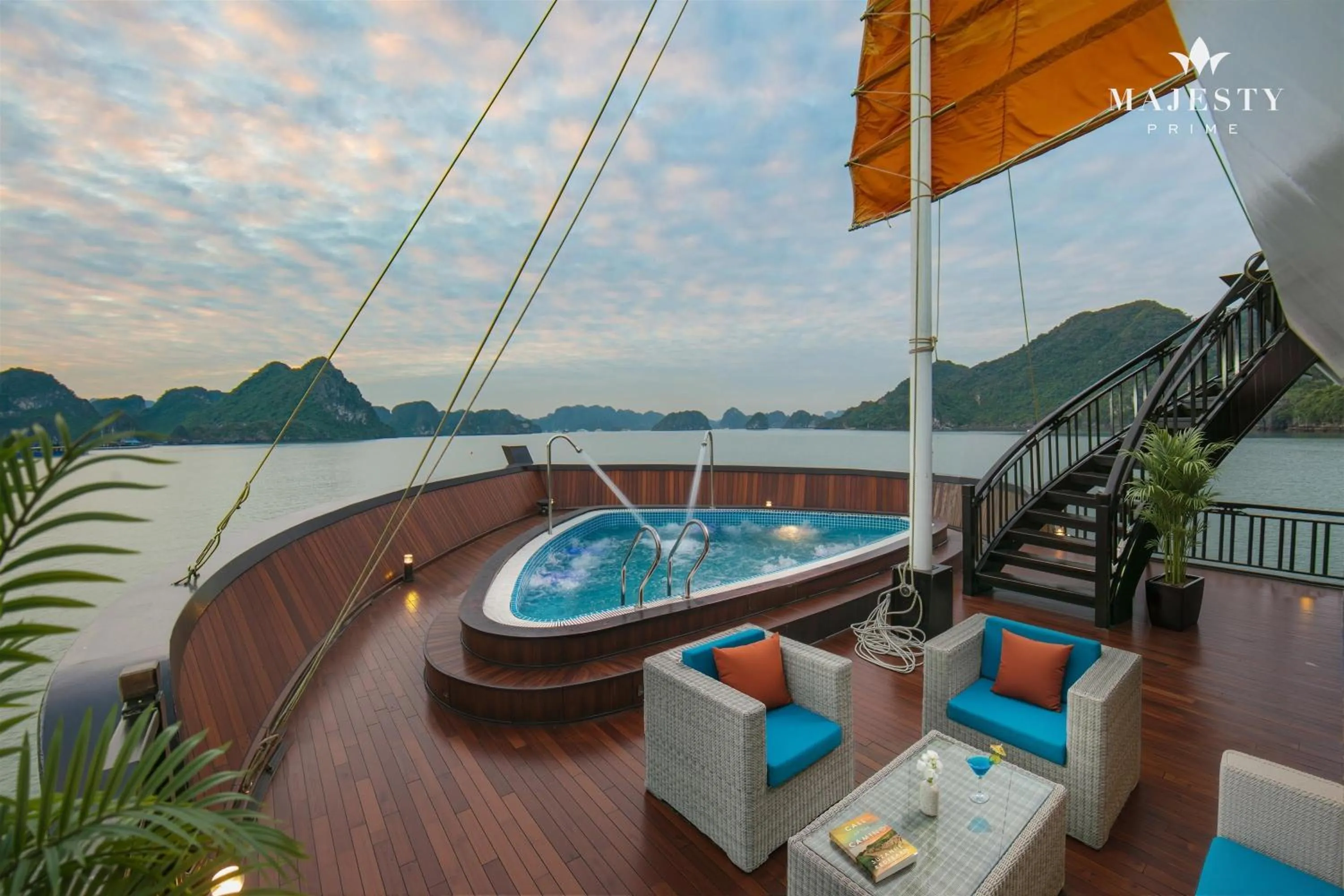 Swimming pool in Majesty Luxury Prime Cruise by Premier Group