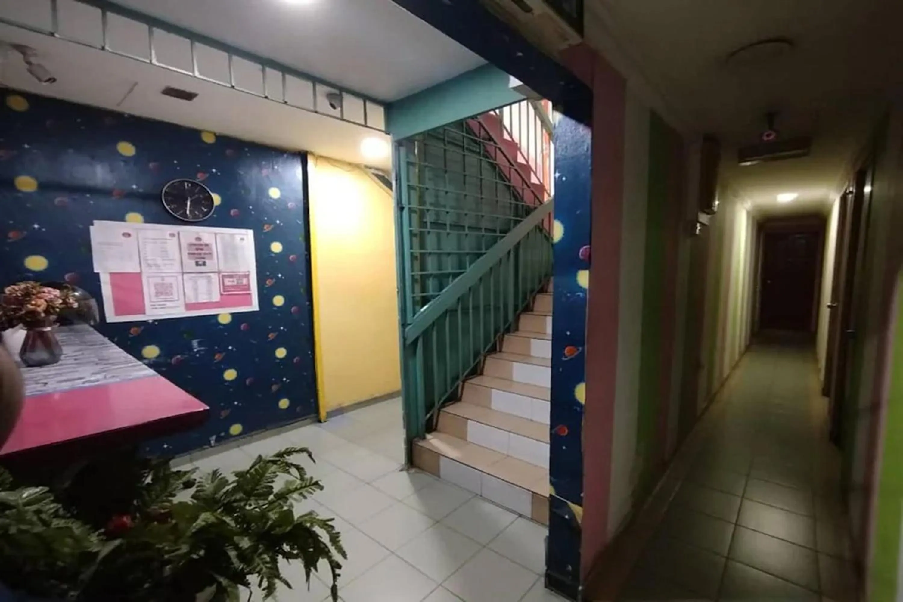 Lobby or reception in I Rose Budget Hotel