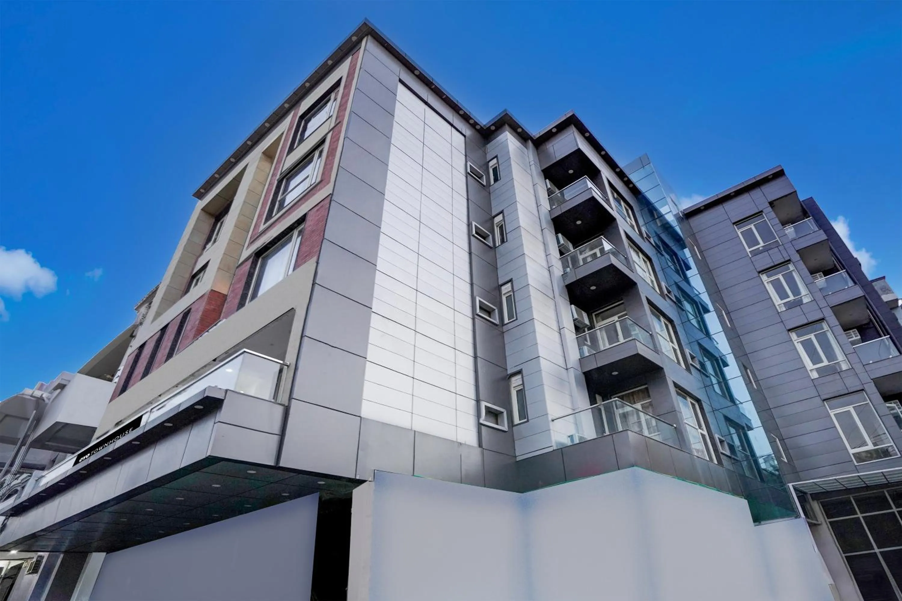 Facade/entrance in Hotel Vaishali Grand