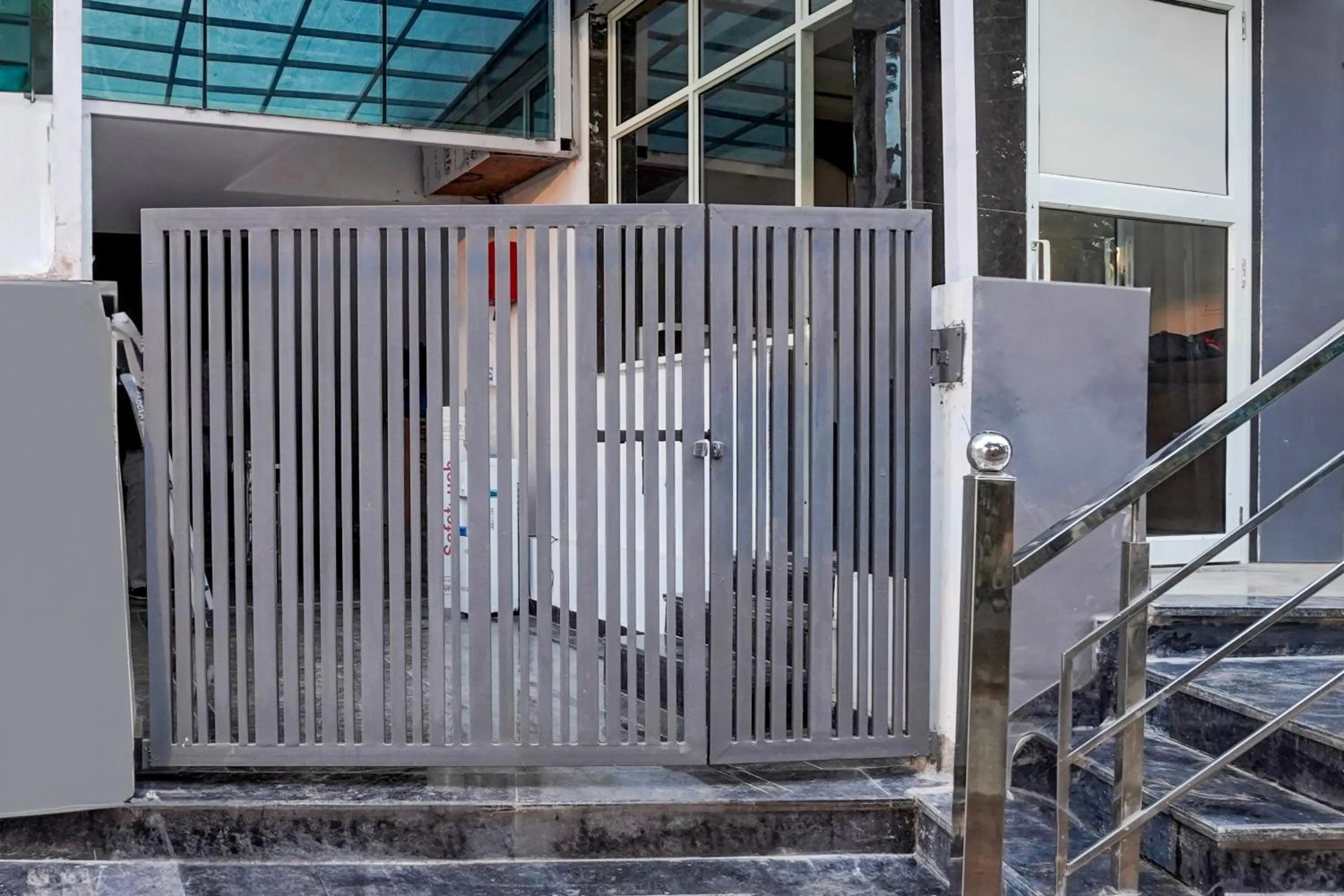 Facade/entrance in Hotel Vaishali Grand