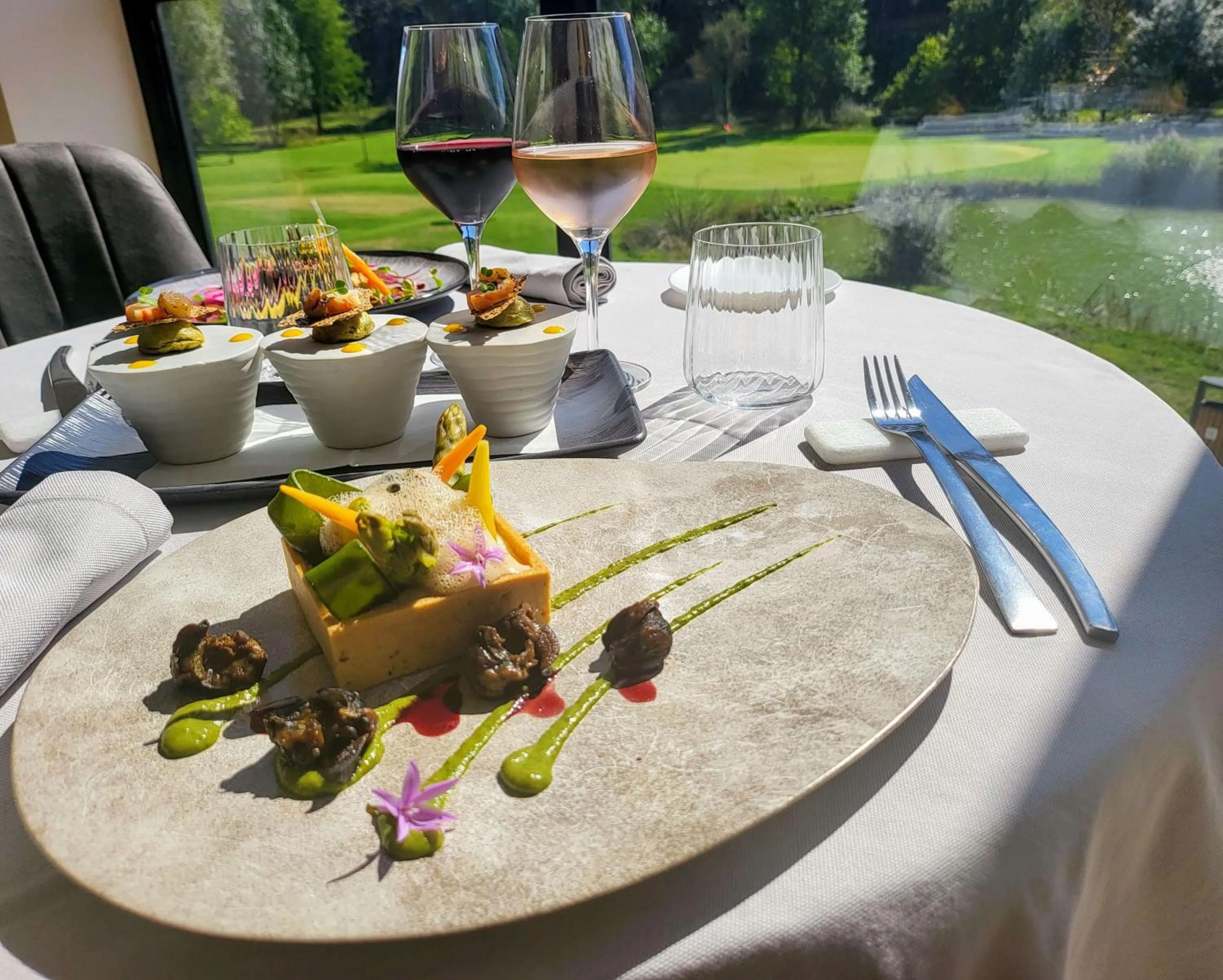Restaurant/places to eat in Domaine Ribiera, Hotel 5 Etoiles, SPA & Golf - Forcalquier
