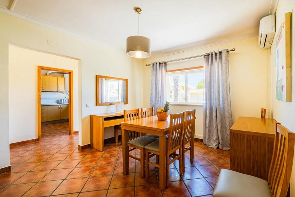 Dining area in Jardins Vale de Parra