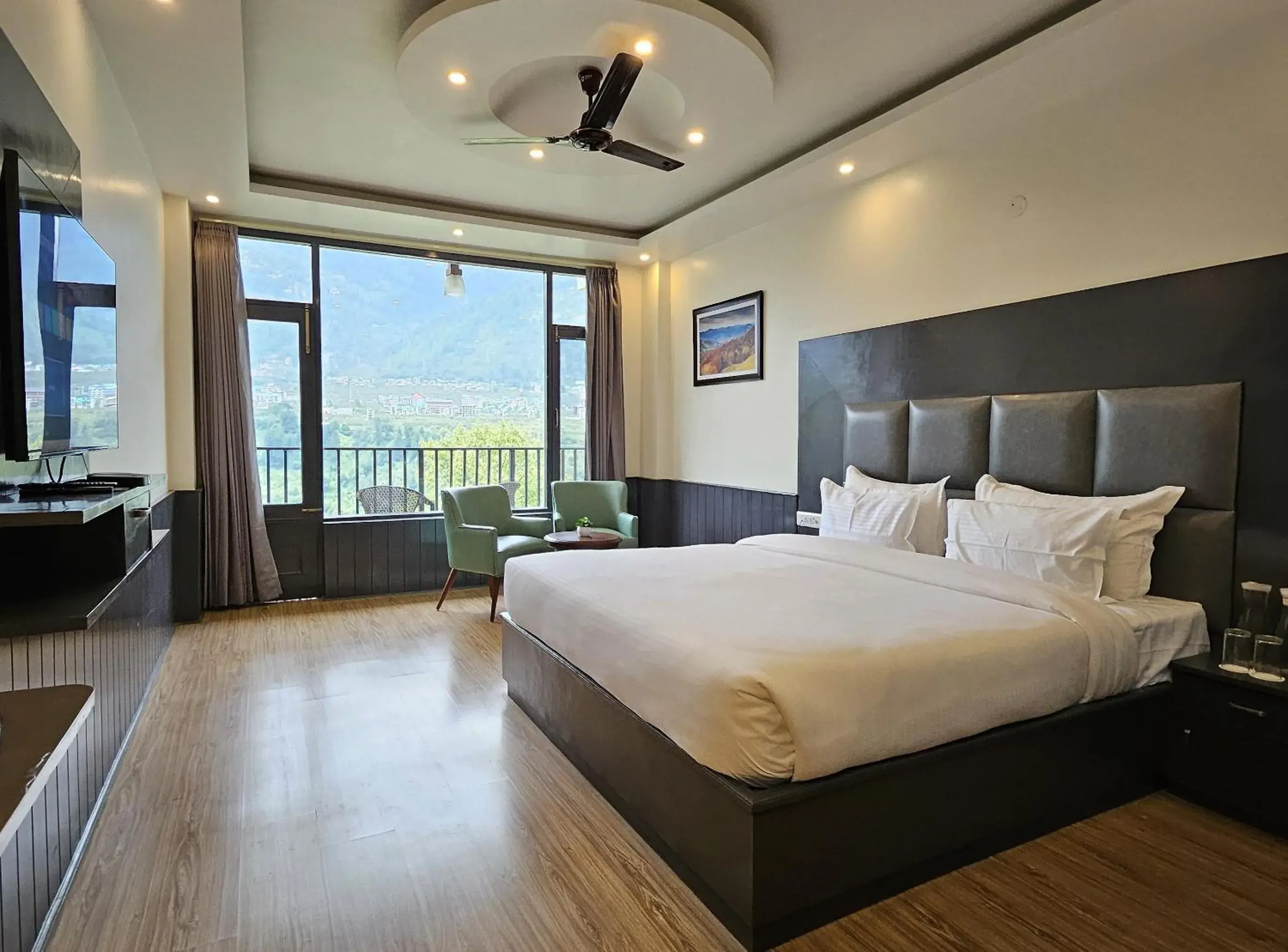 Two-Bedroom Suite in Vine Hills Manali Two-Bedroom Suite in Vine Hills Manali
