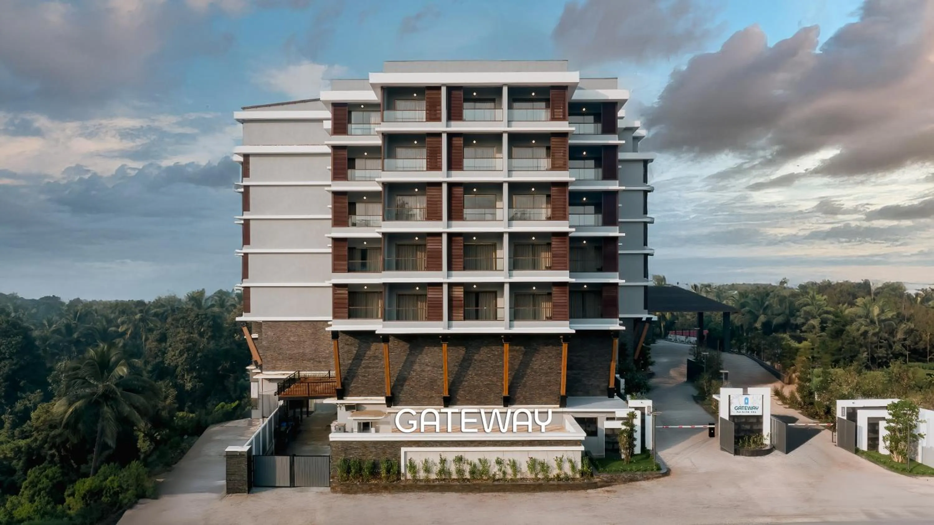 Facade/entrance in Gateway Goa, Palolem