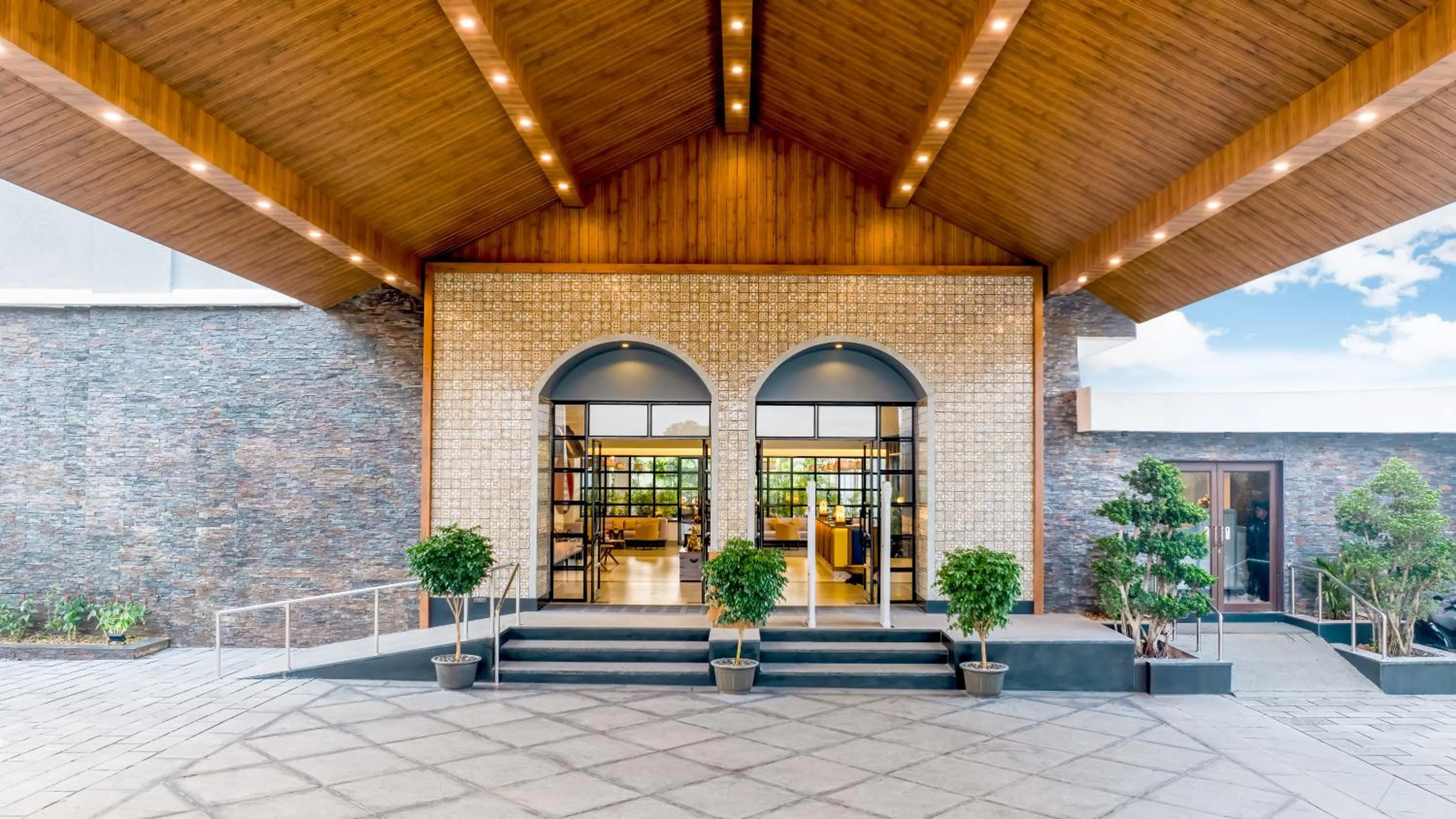 Facade/entrance in Gateway Goa, Palolem