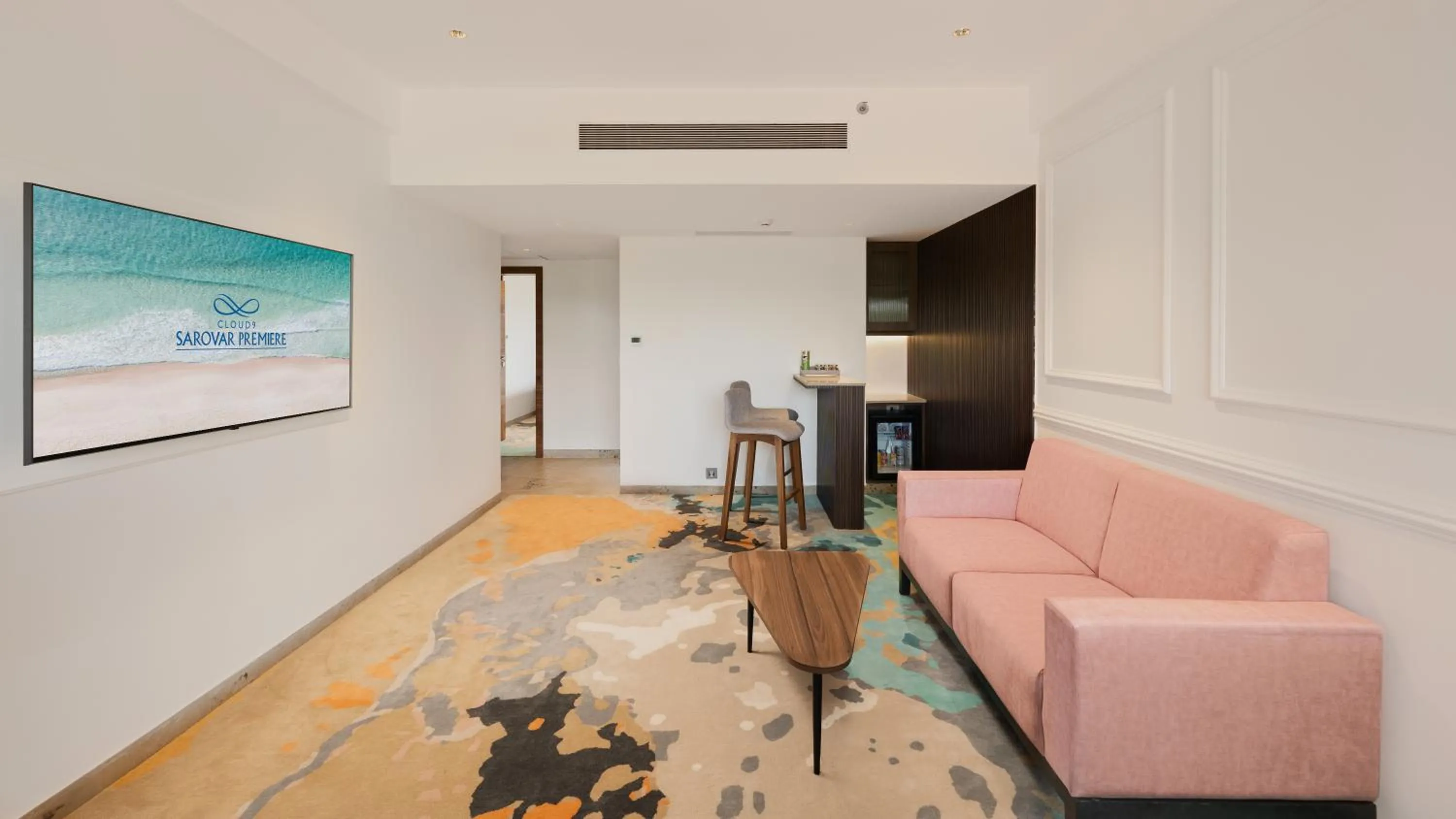 Communal lounge/ TV room in Gateway Goa, Palolem