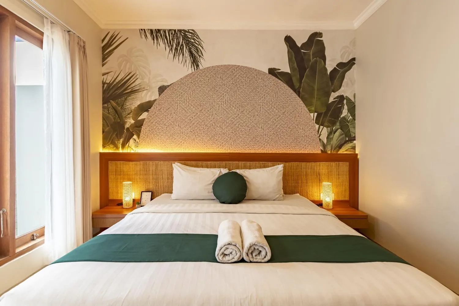 Bedroom, Bed in Cove Vin Stay